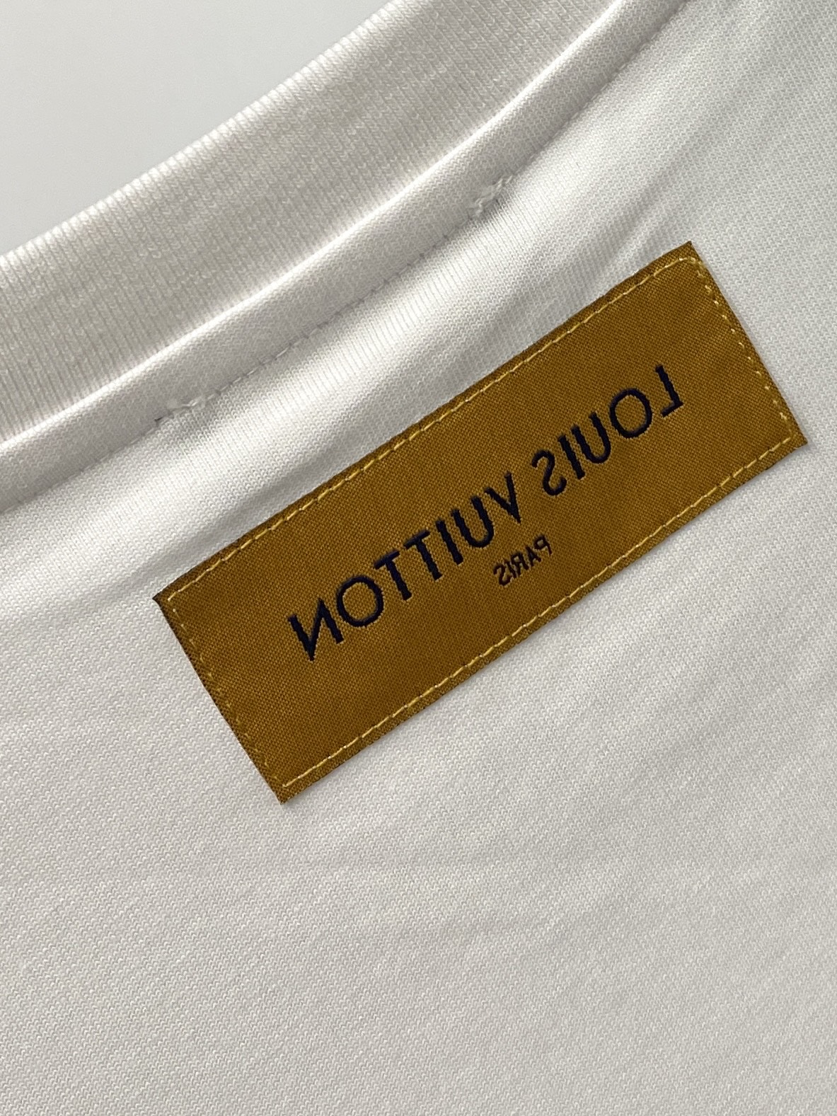 short sleeves