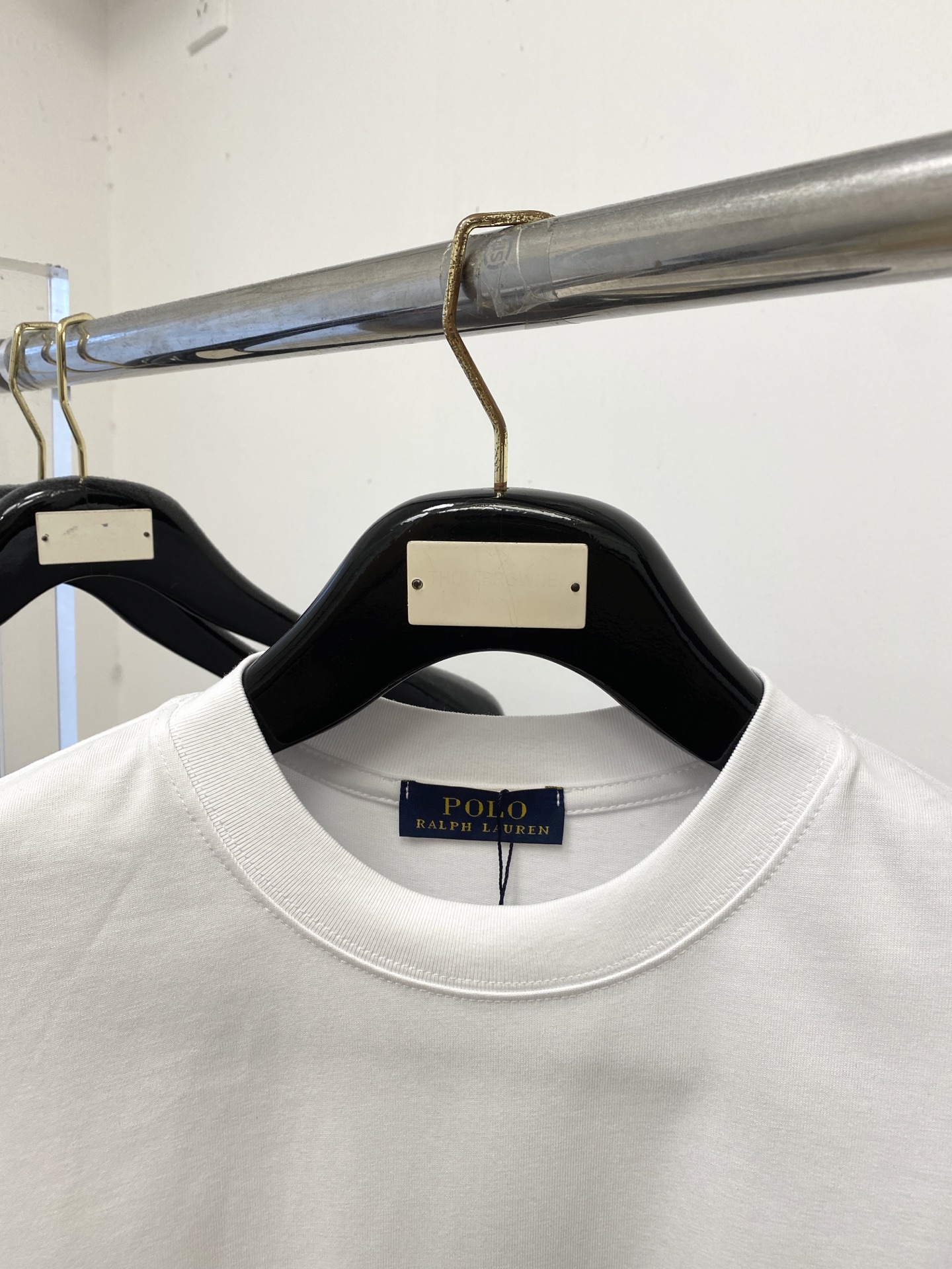 short sleeves