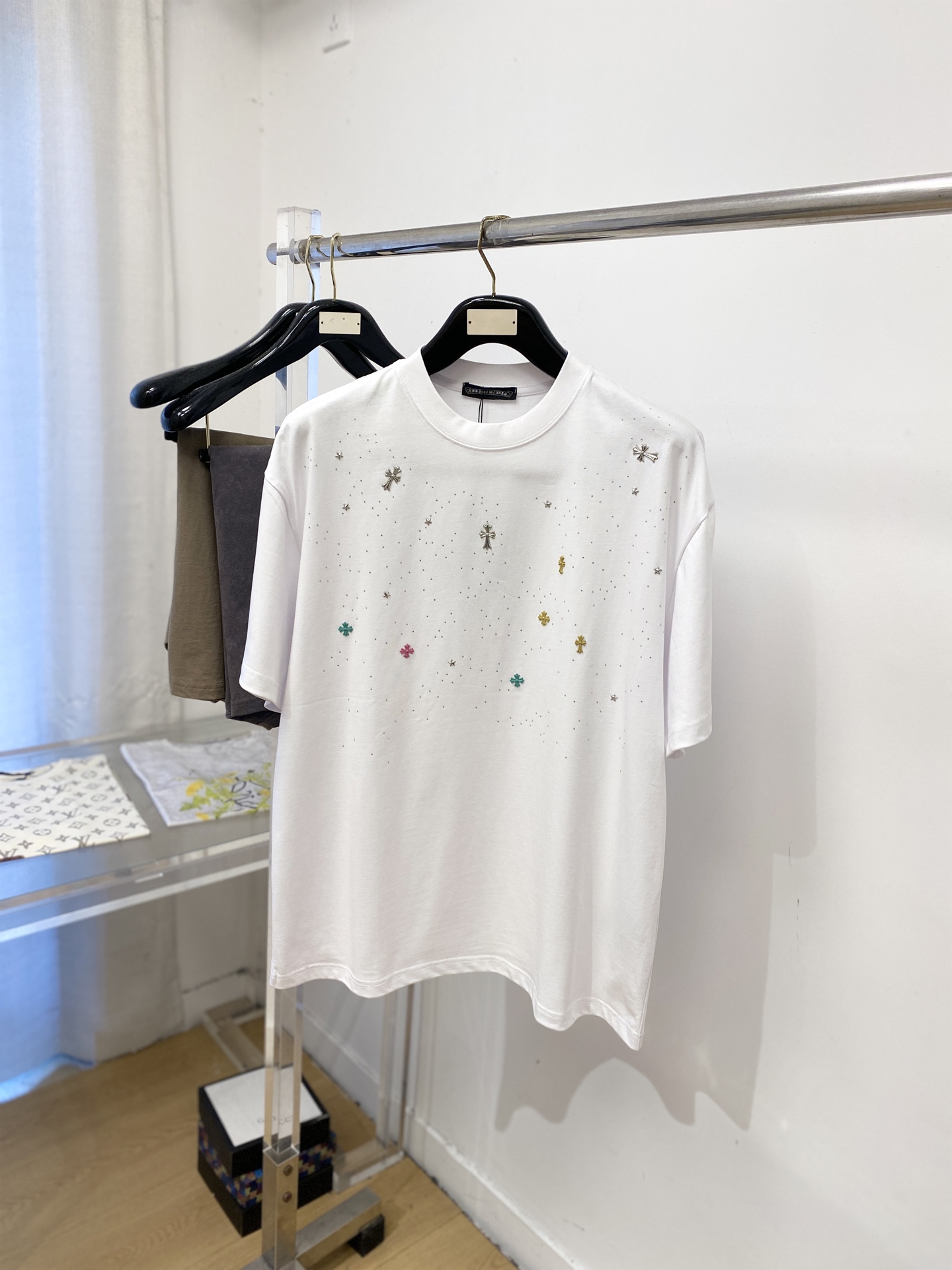 short sleeves