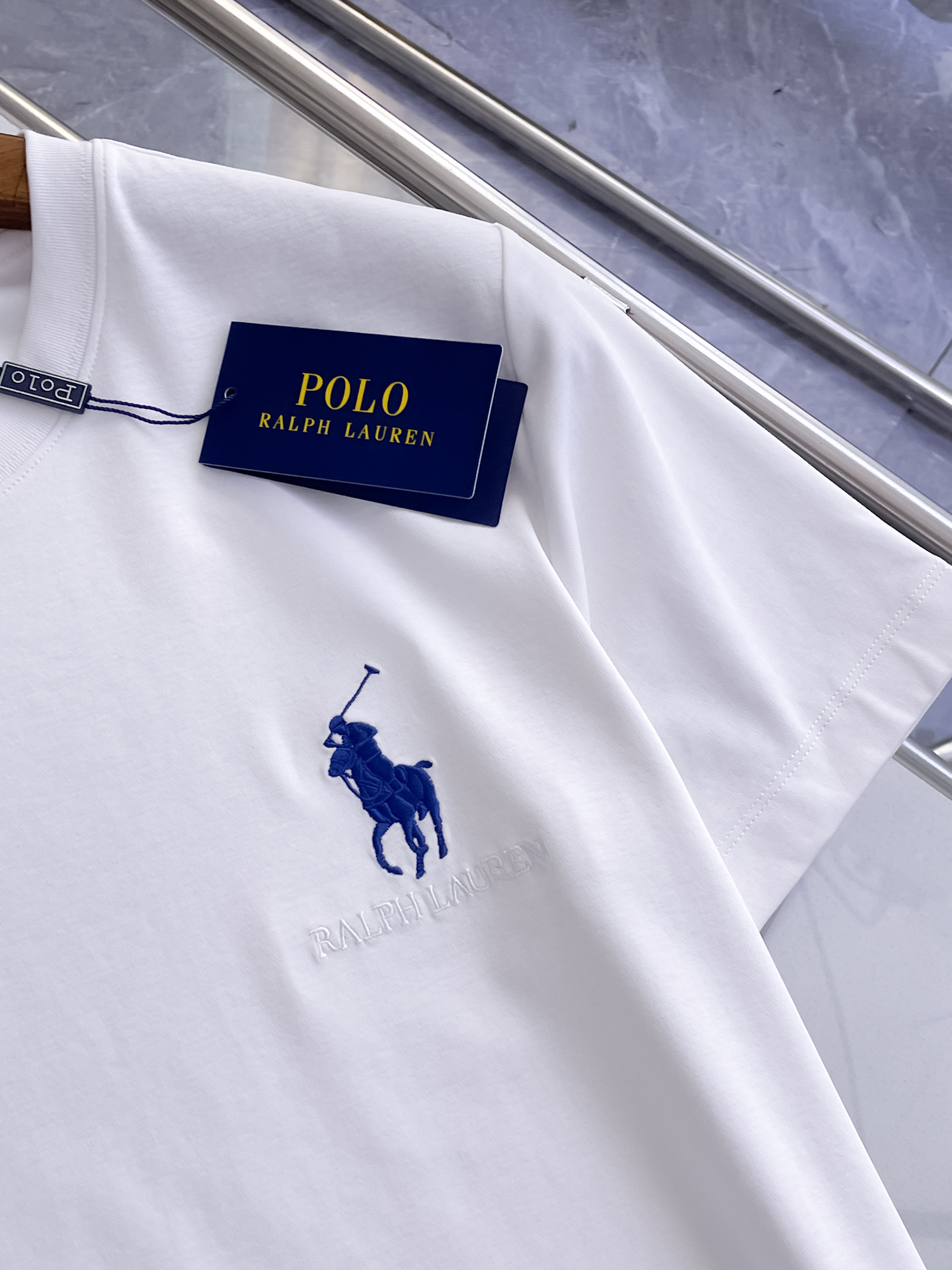 short sleeves