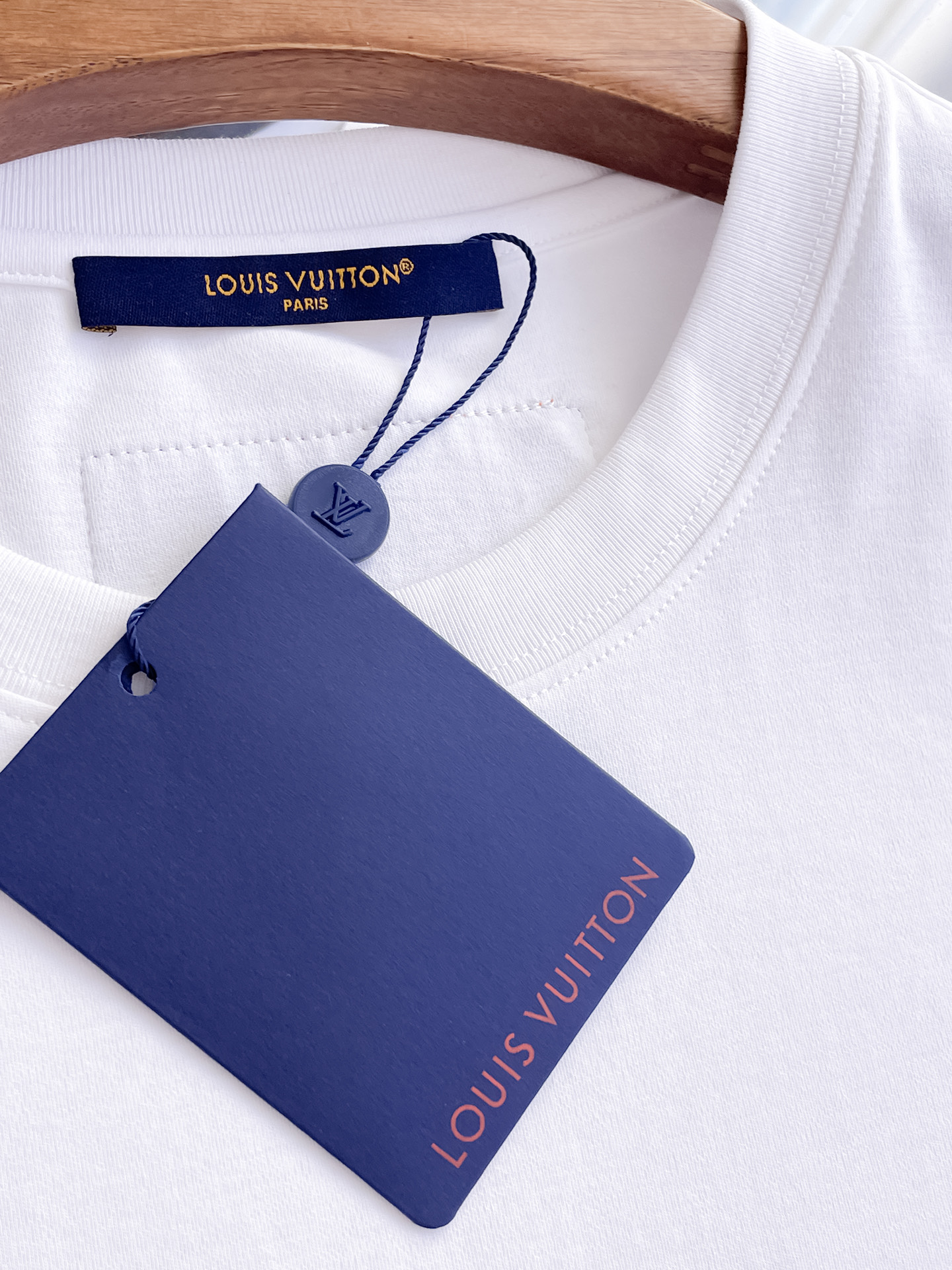 short sleeves
