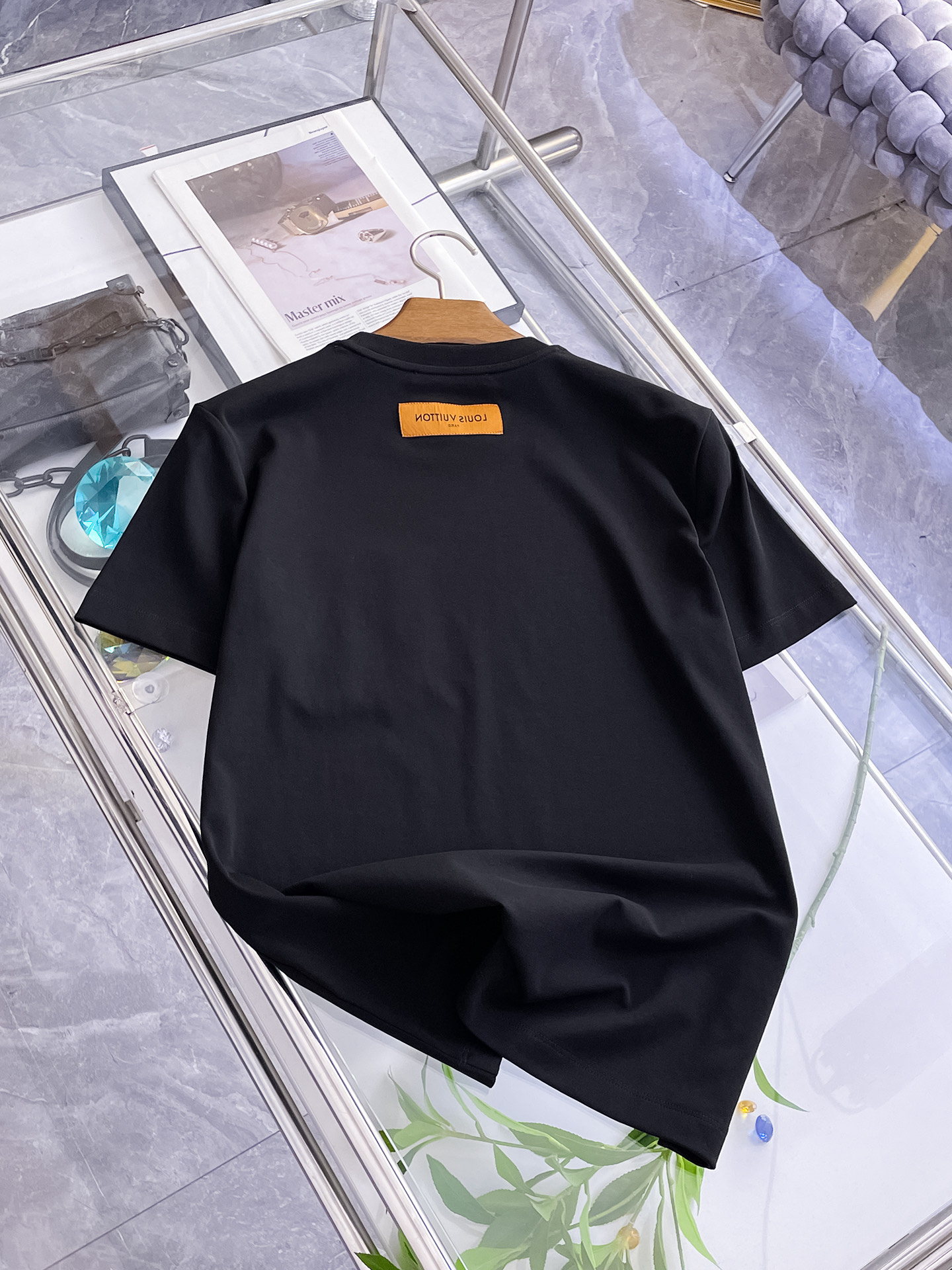 short sleeves