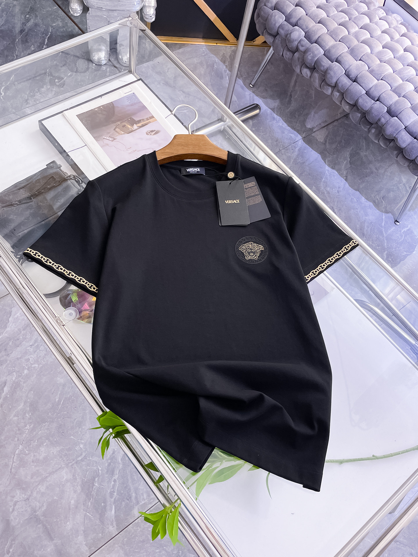 short sleeves