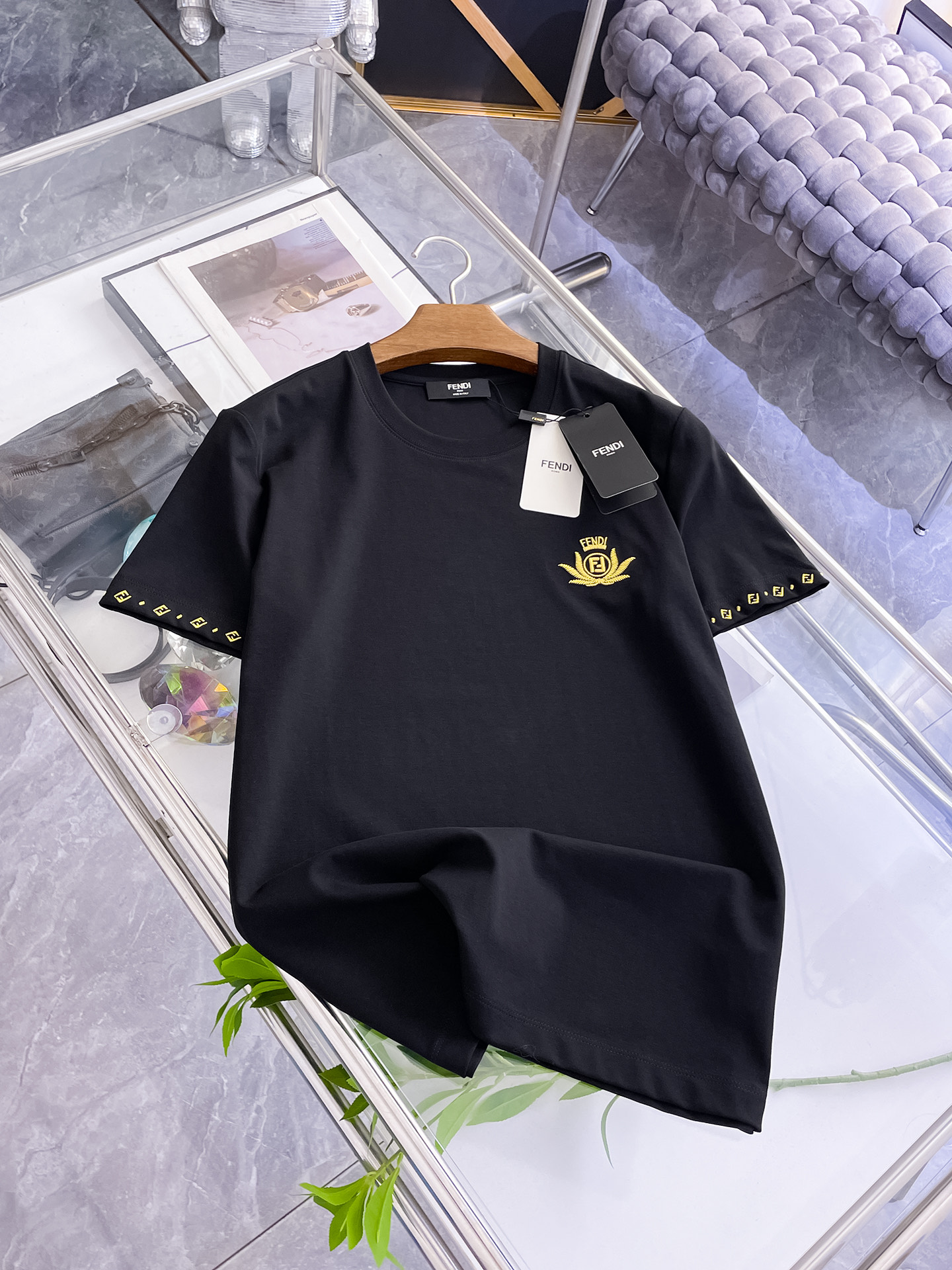 short sleeves