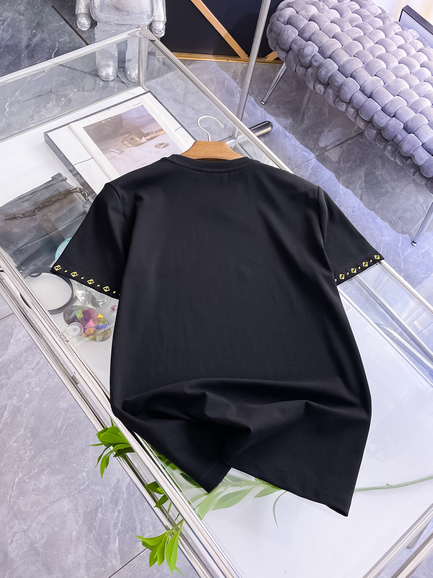 short sleeves
