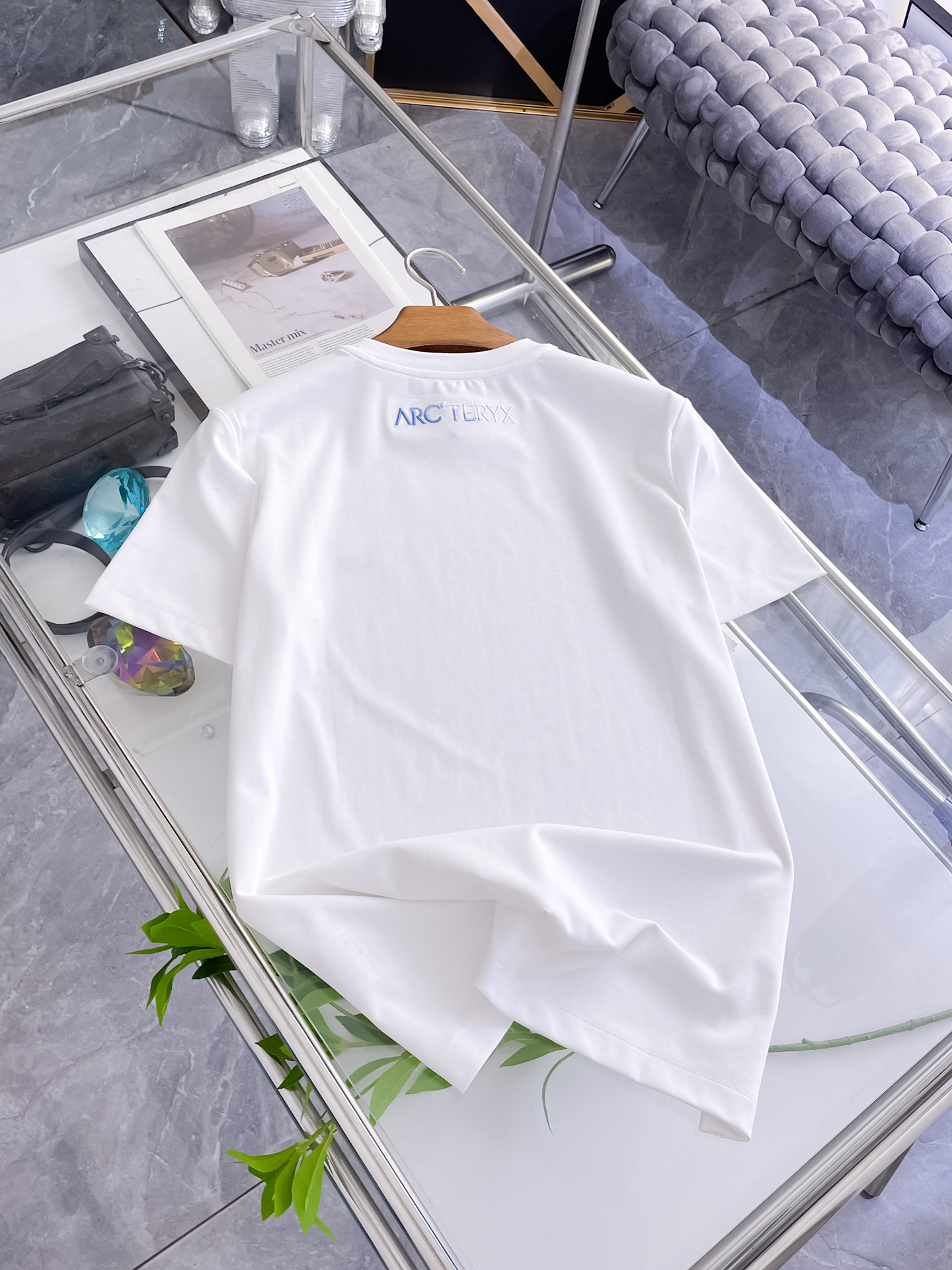 short sleeves