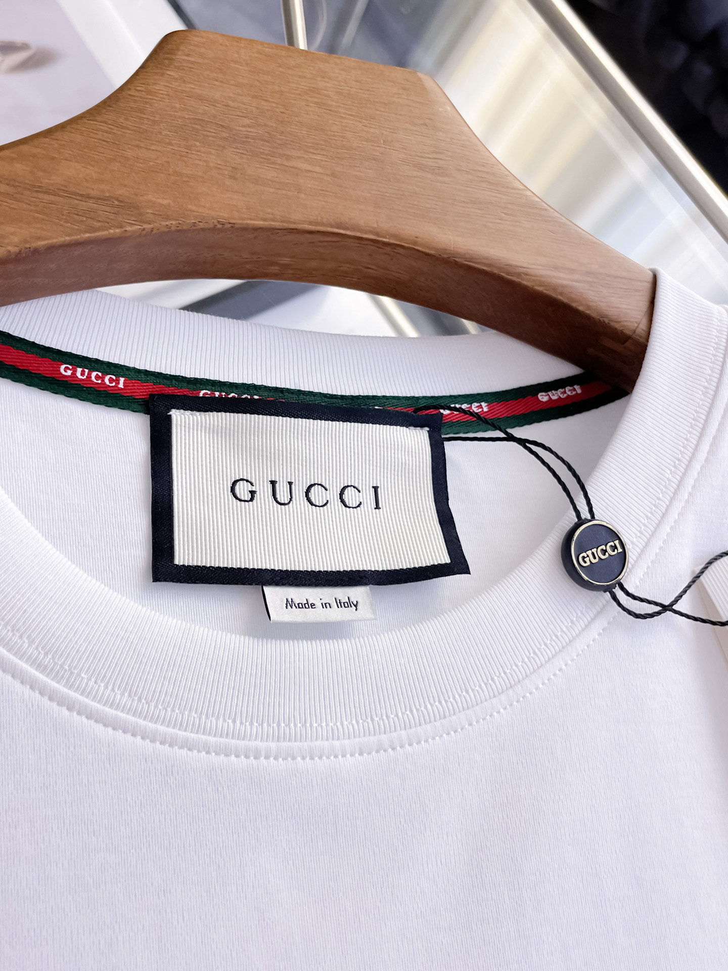 short sleeves