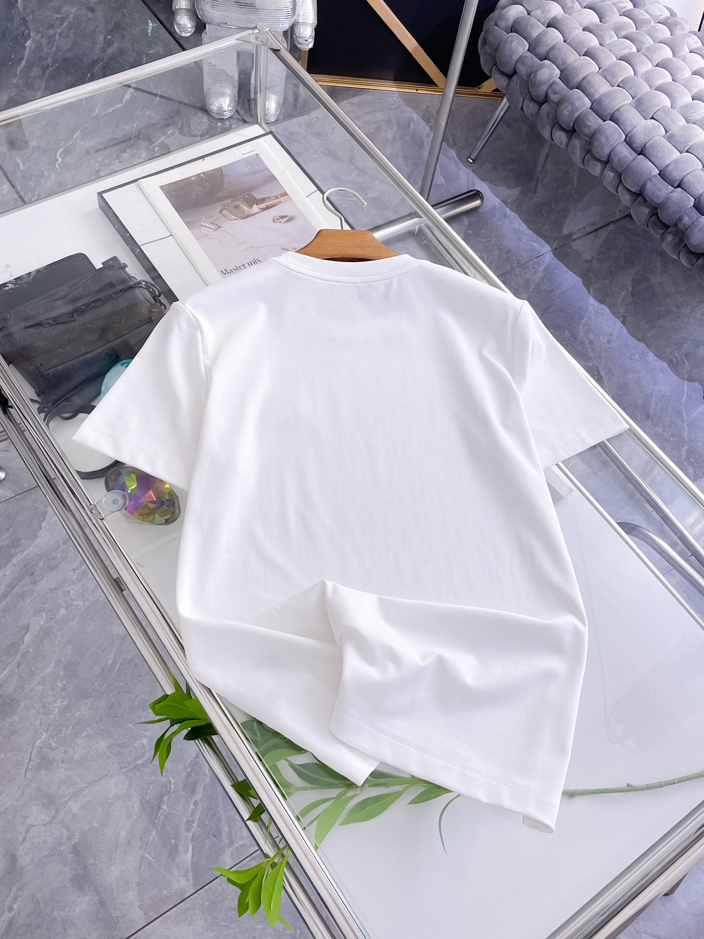 short sleeves
