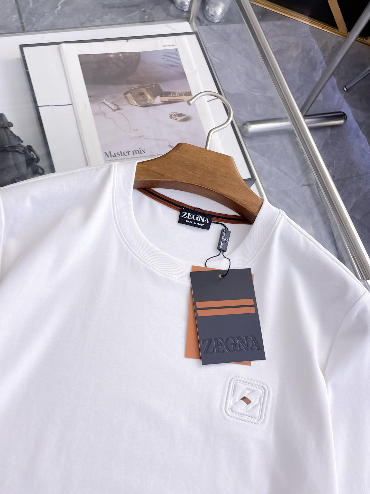 short sleeves