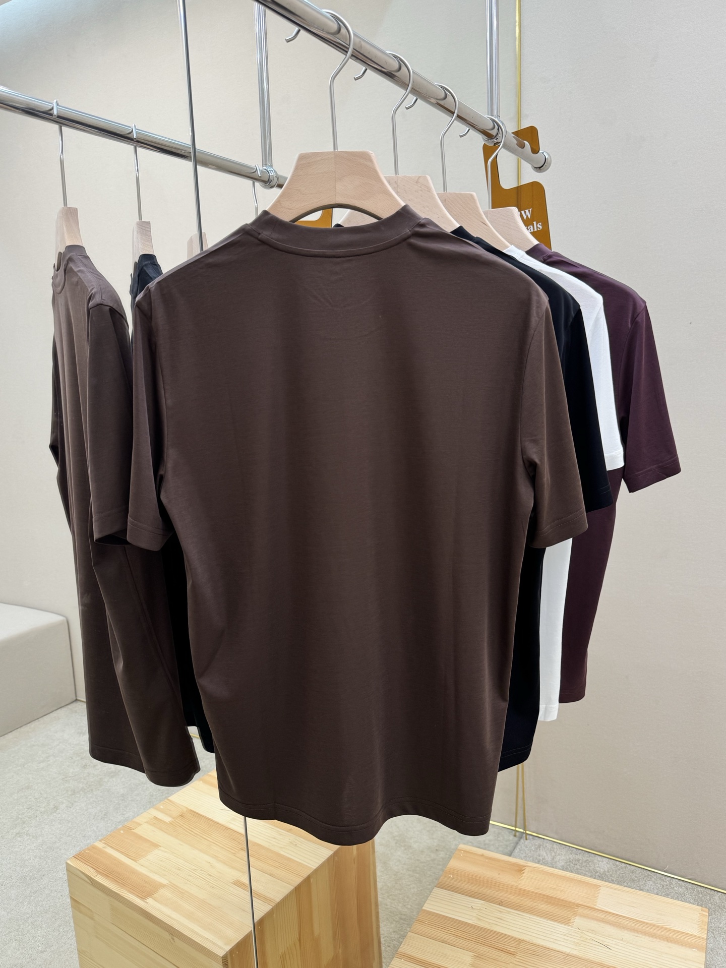 short sleeves