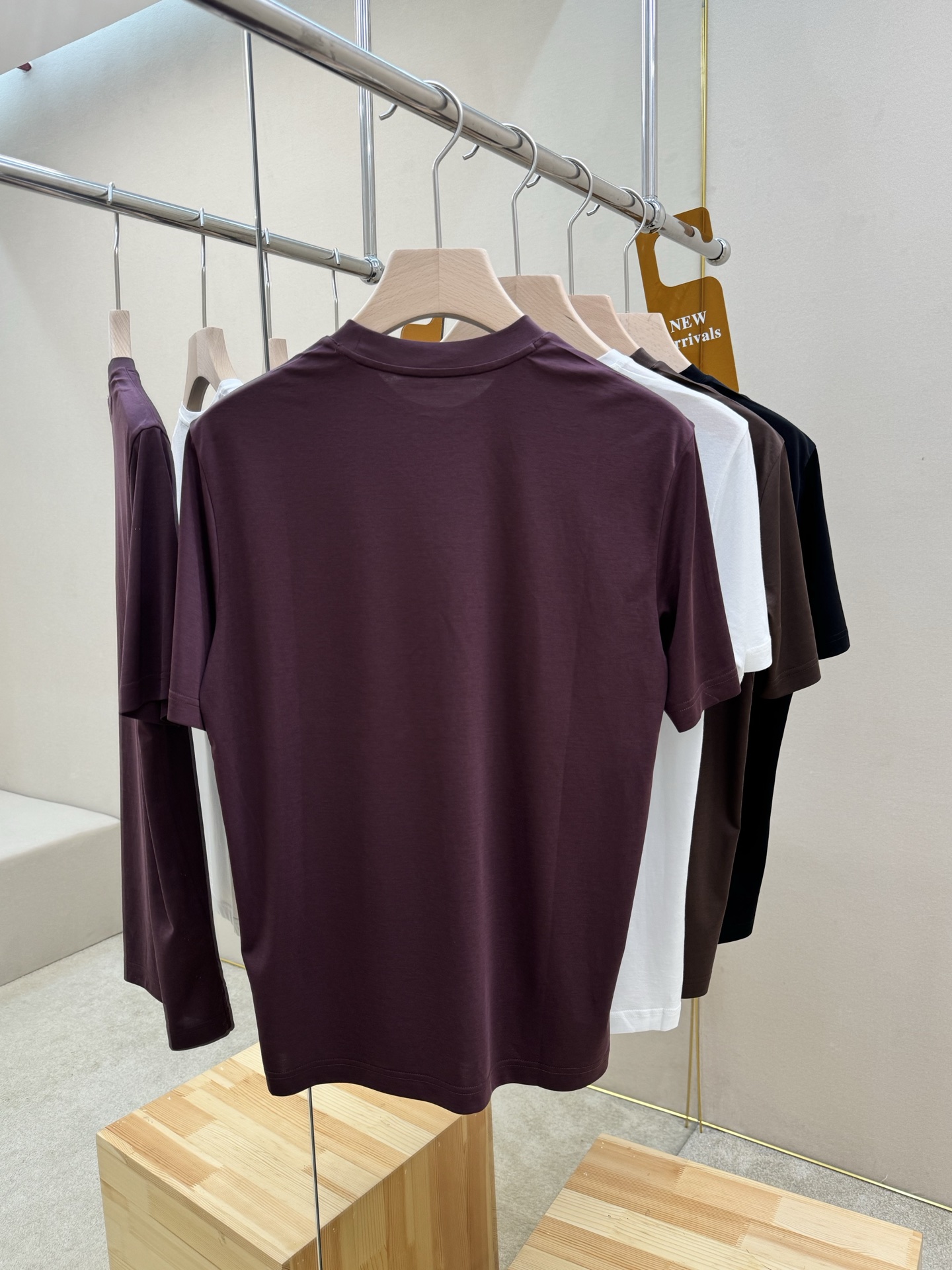 short sleeves