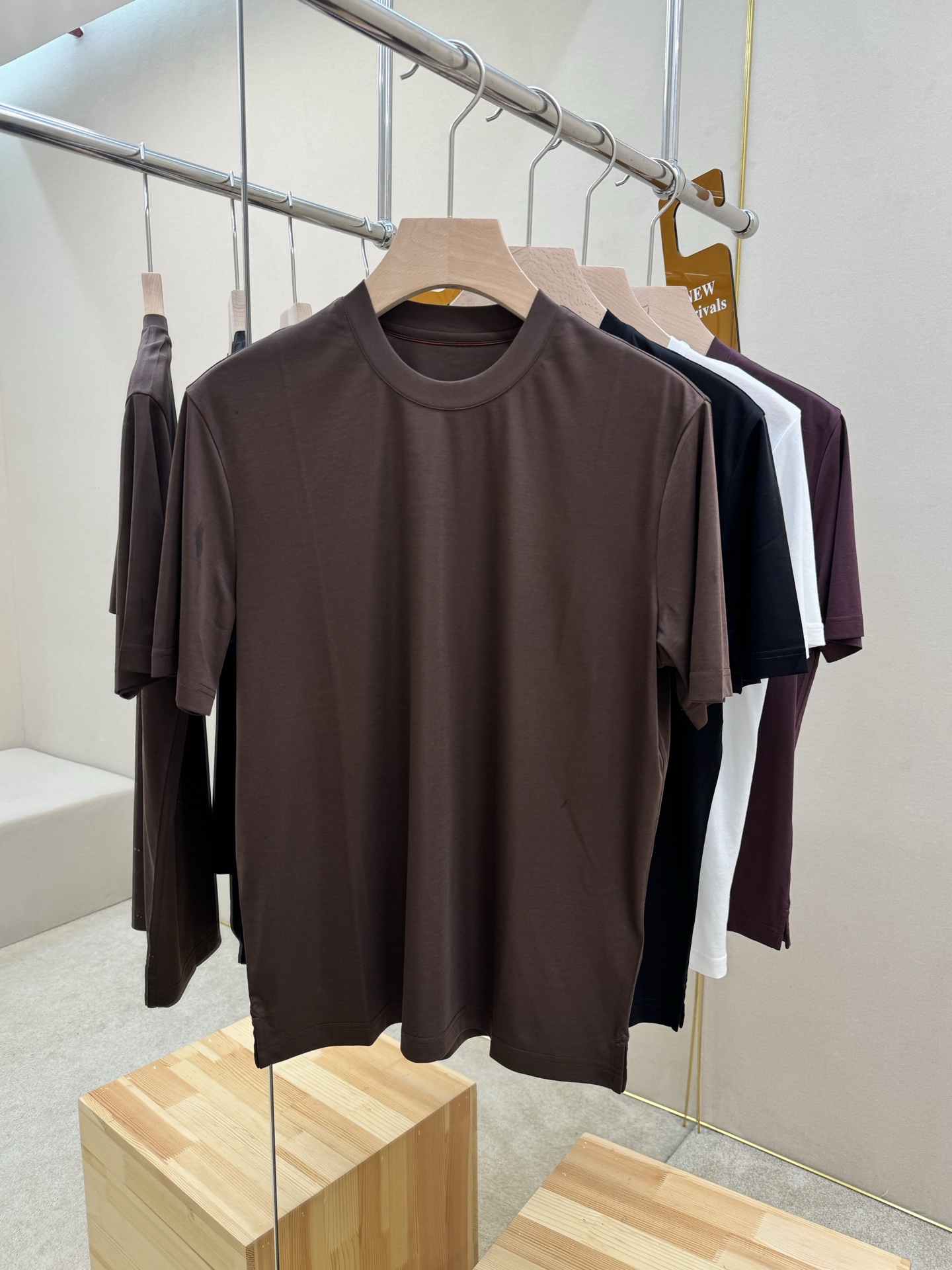 short sleeves