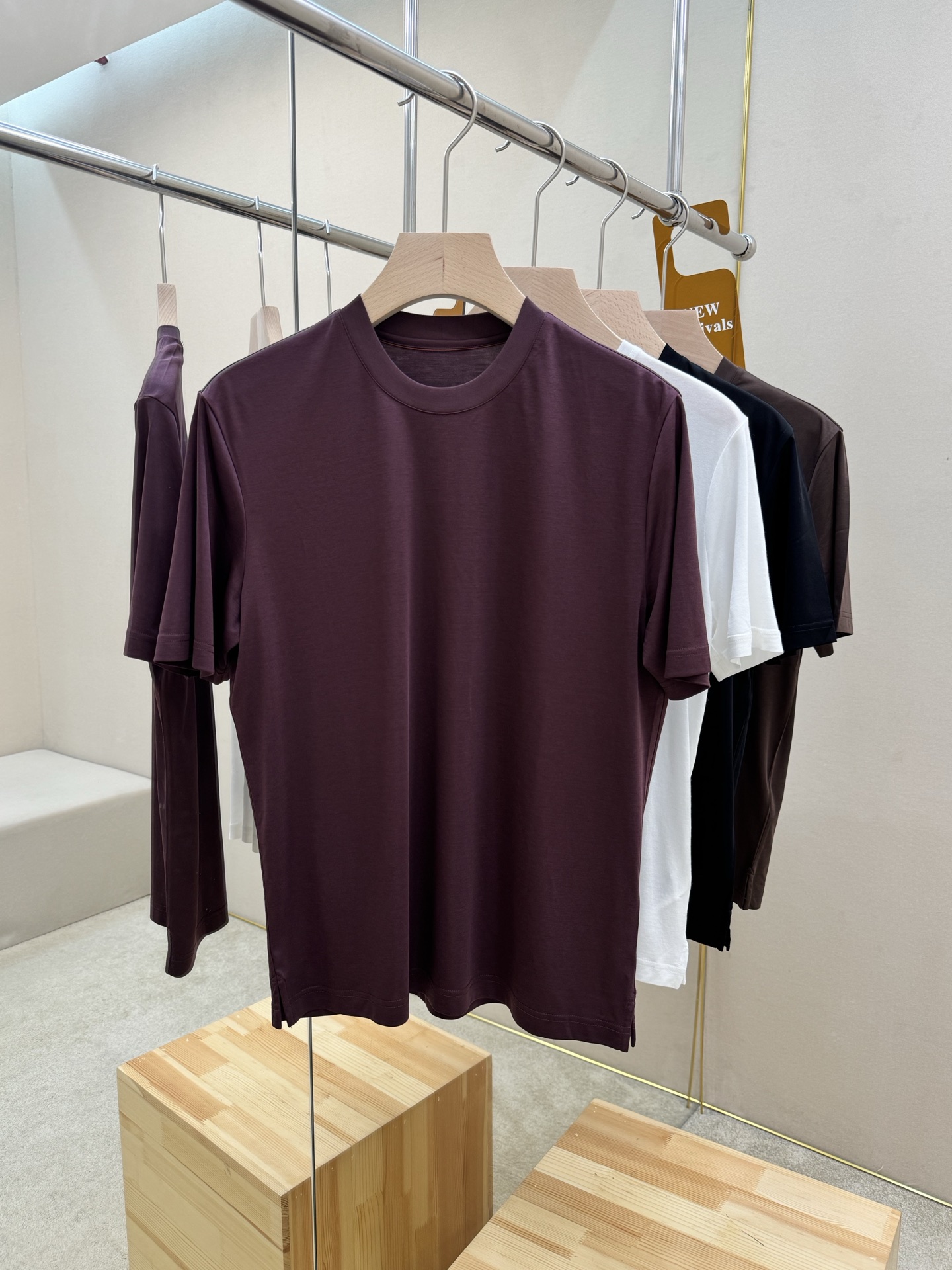 short sleeves