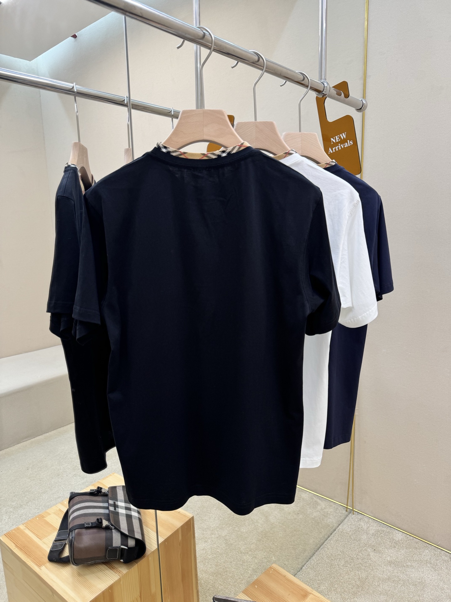 short sleeves