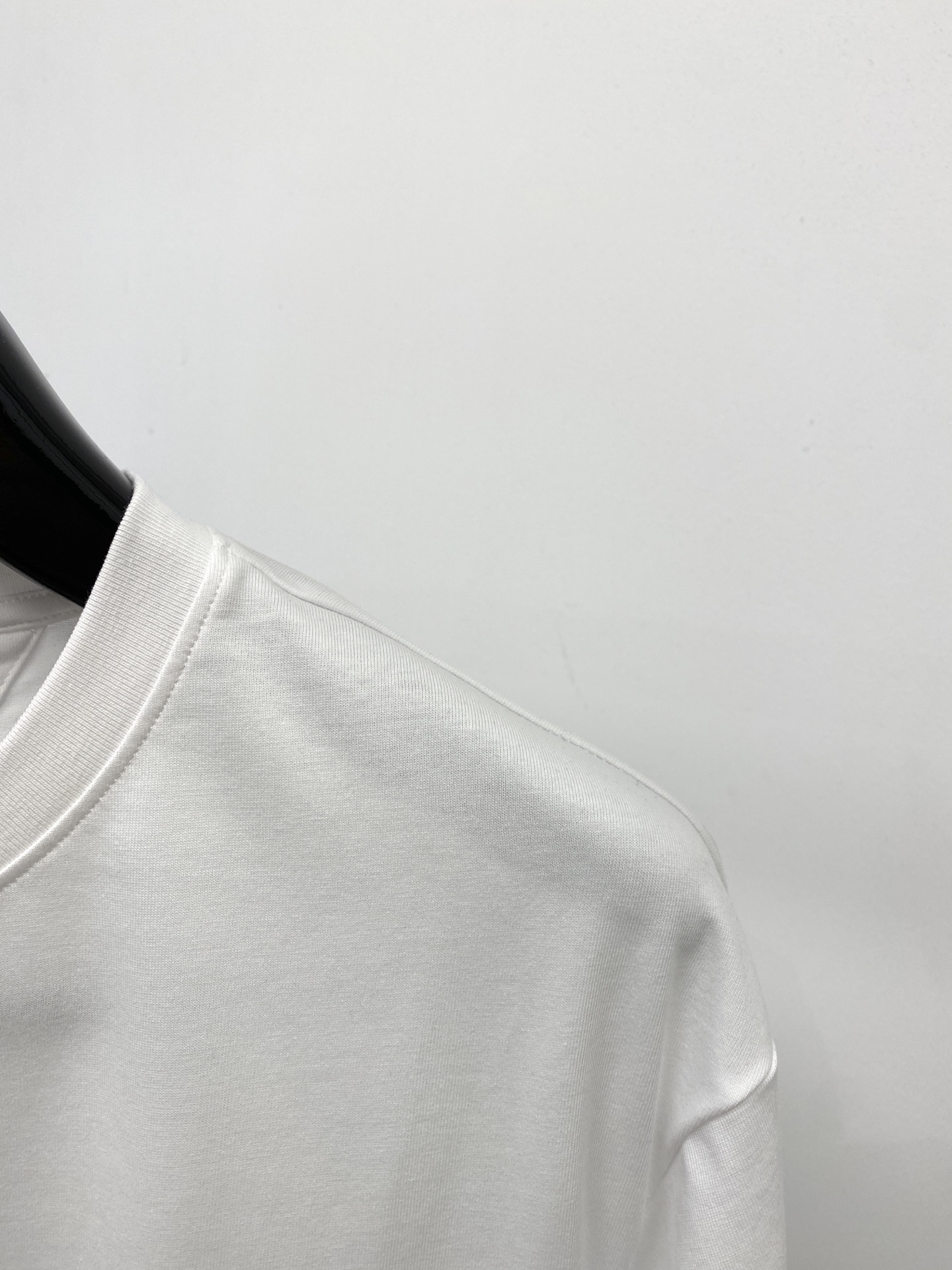 short sleeves