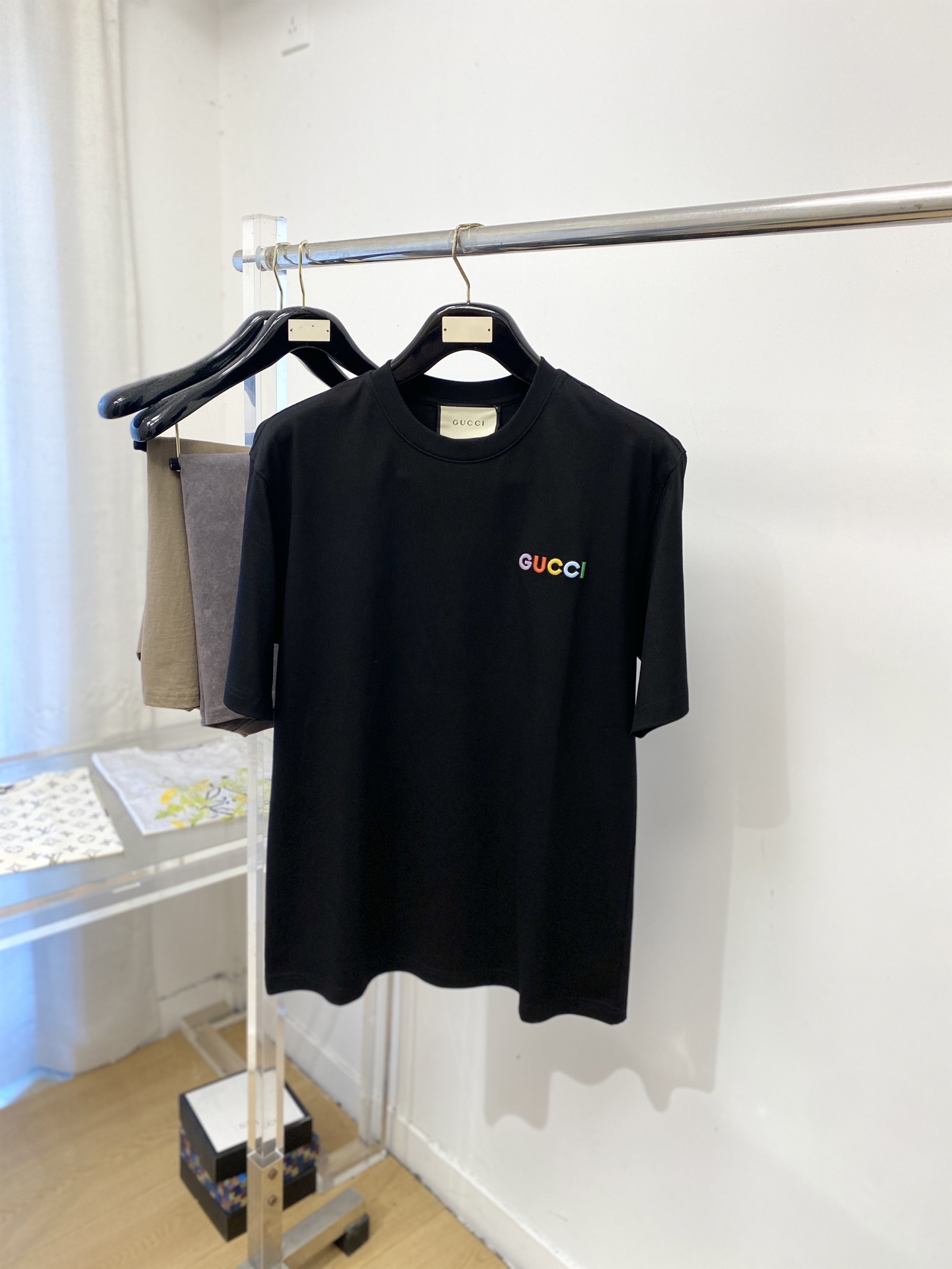 short sleeves