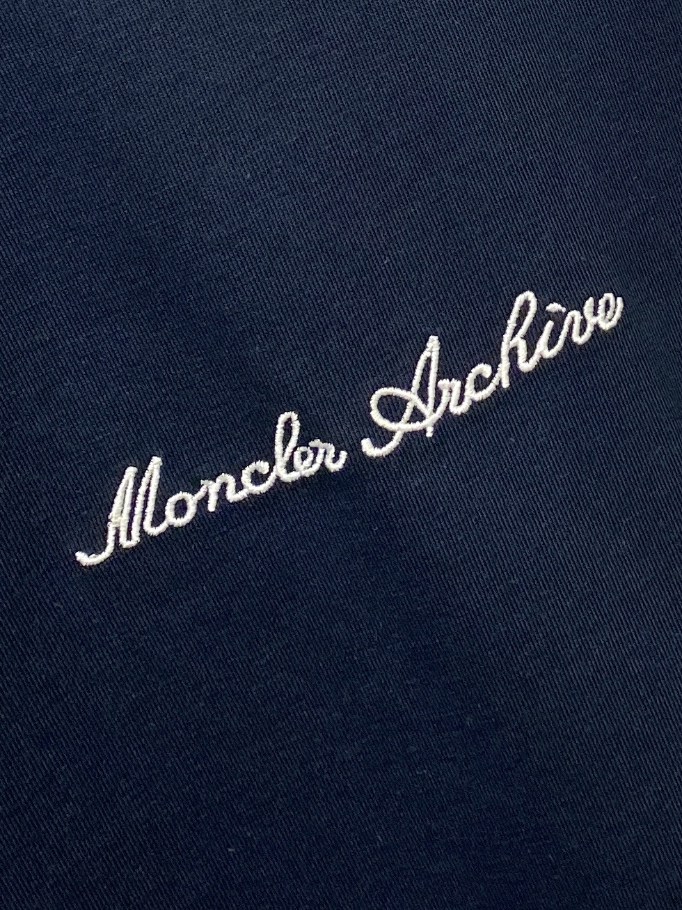 short sleeves
