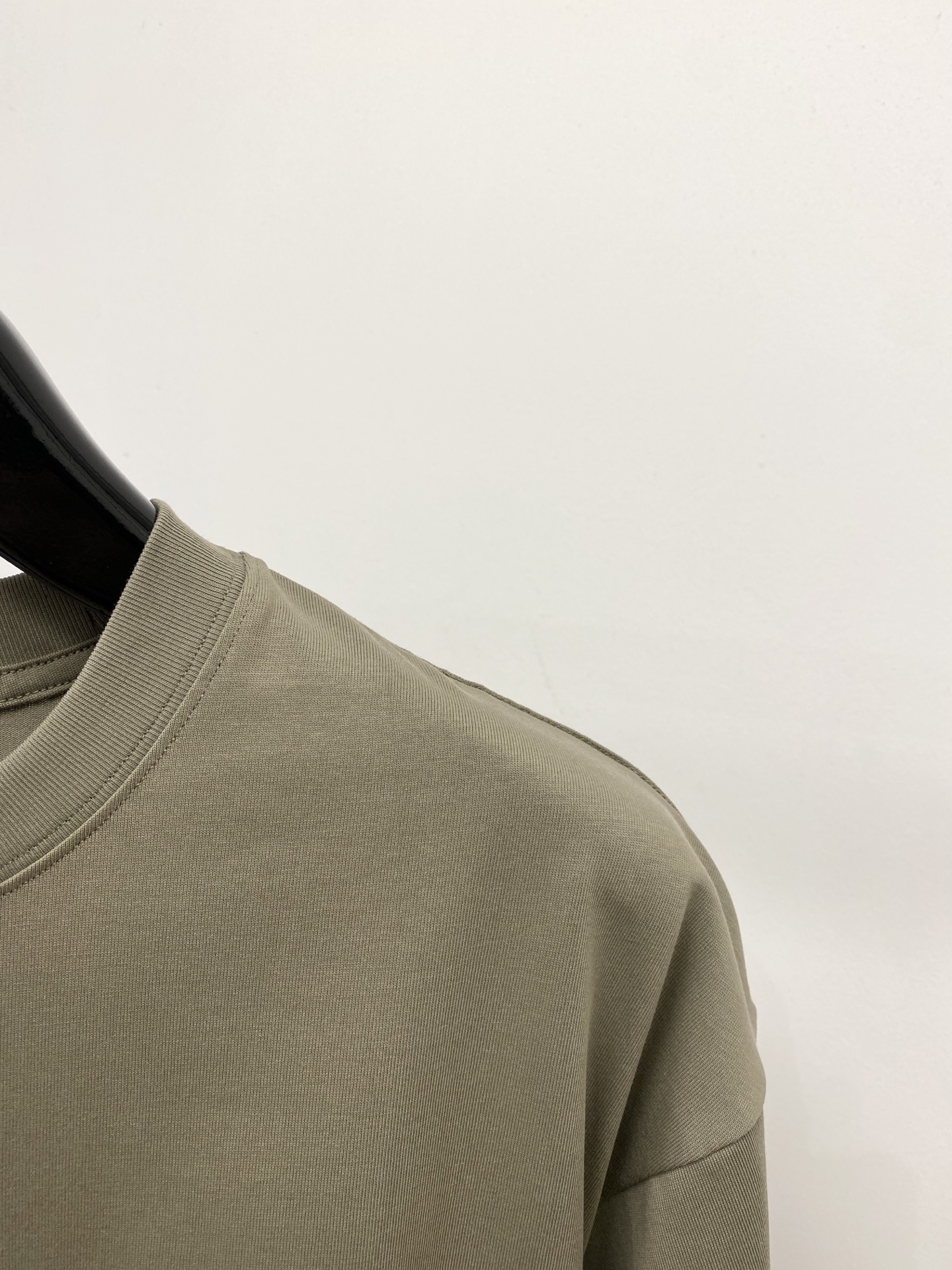short sleeves
