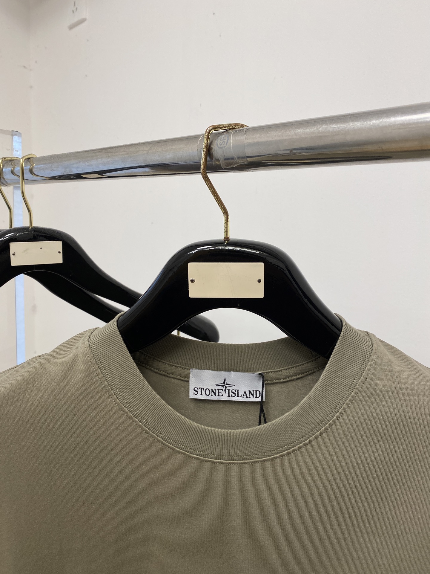 short sleeves