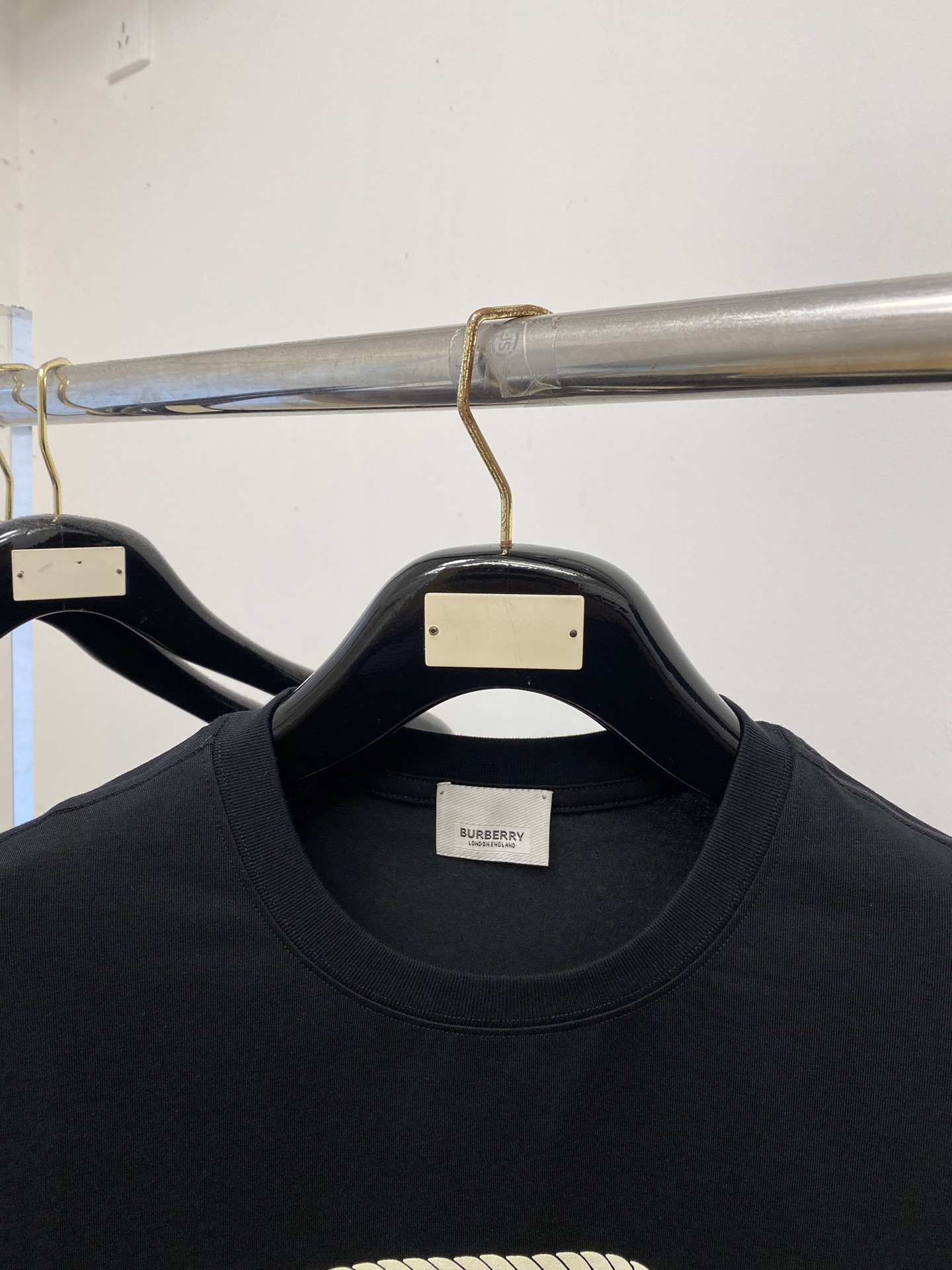 short sleeves