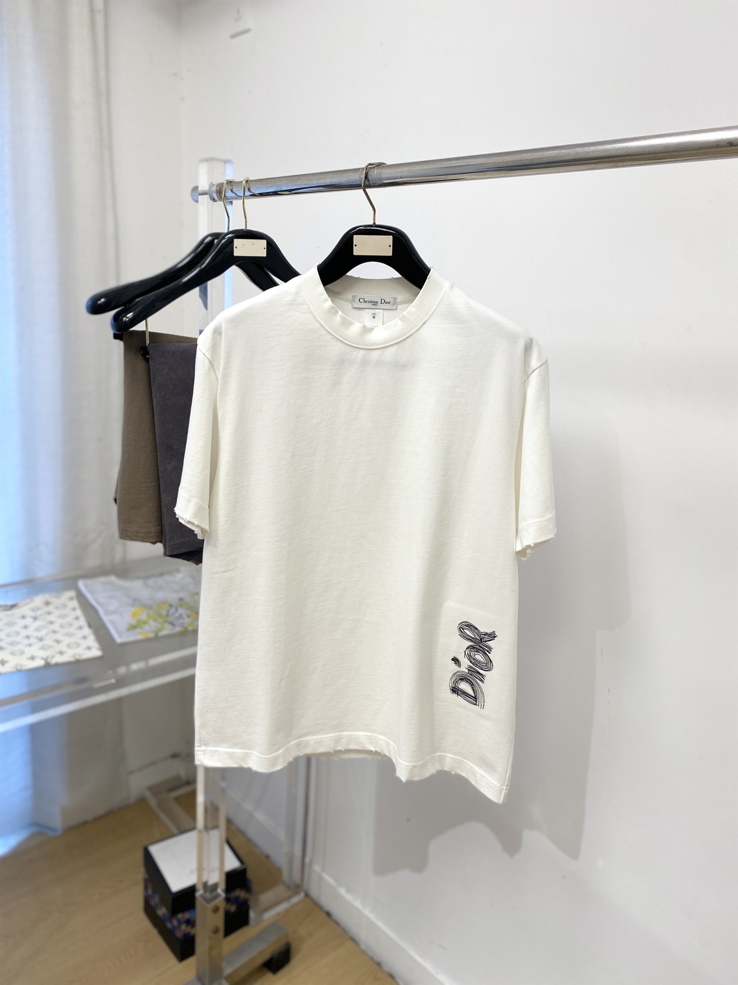 short sleeves