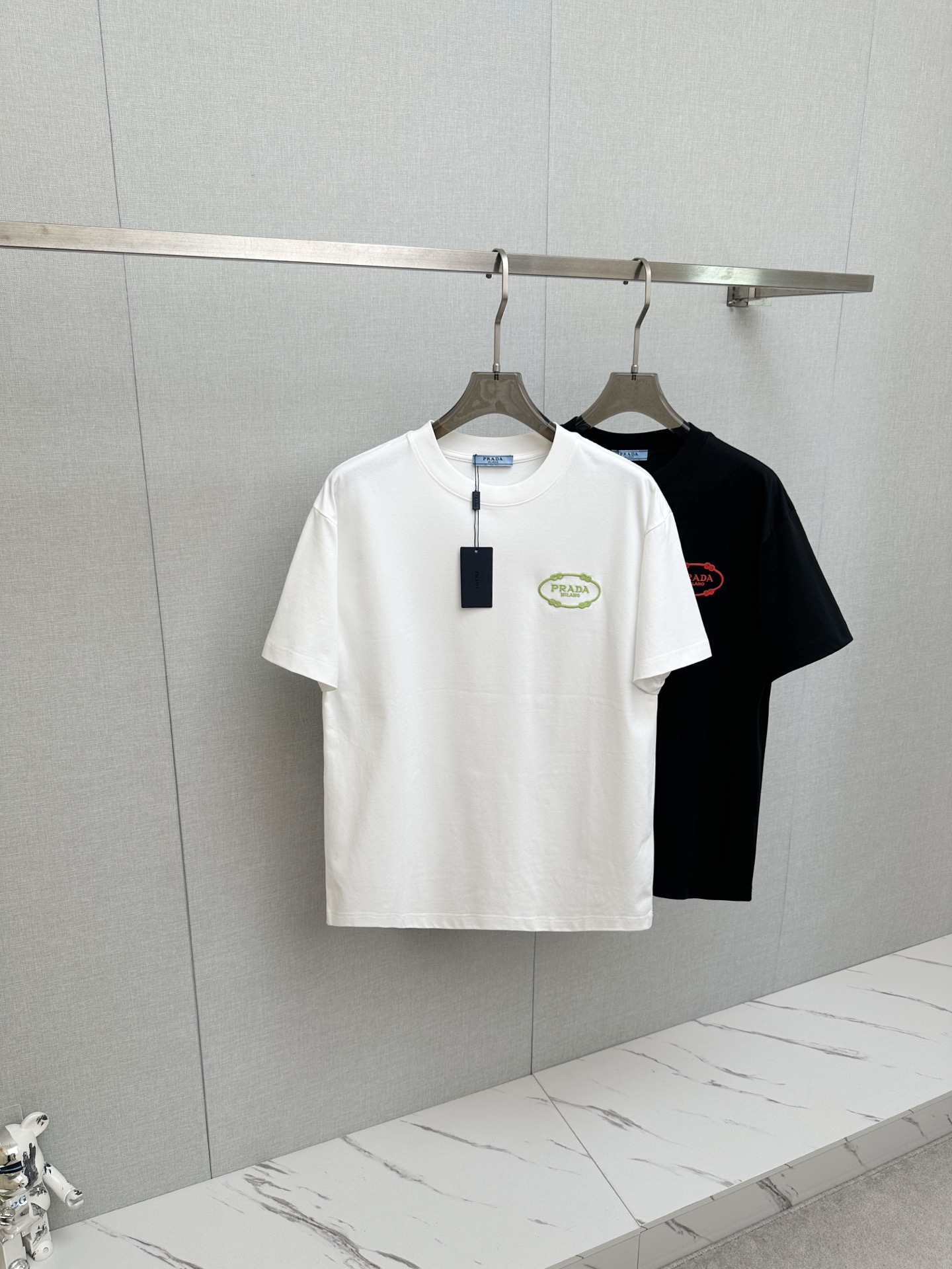 short sleeves