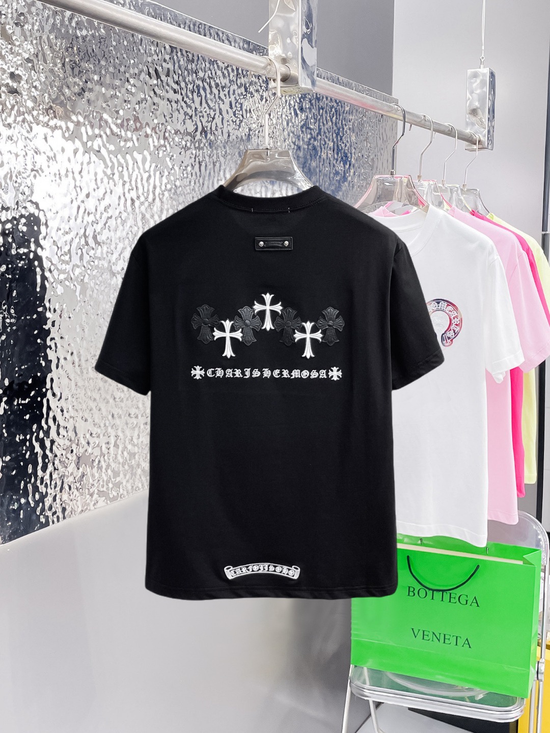 short sleeves