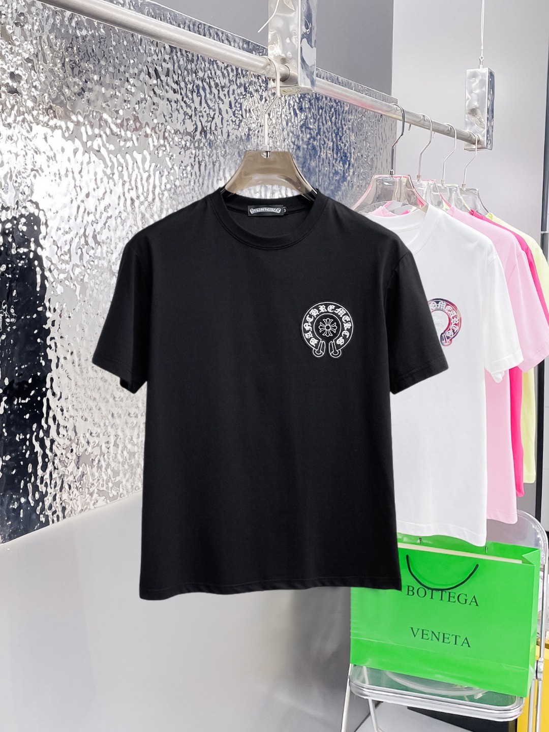 short sleeves