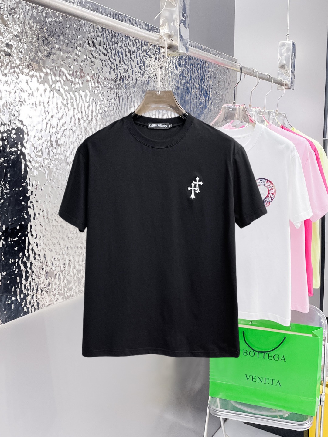 short sleeves