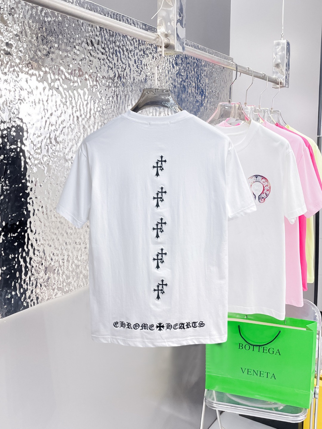 short sleeves