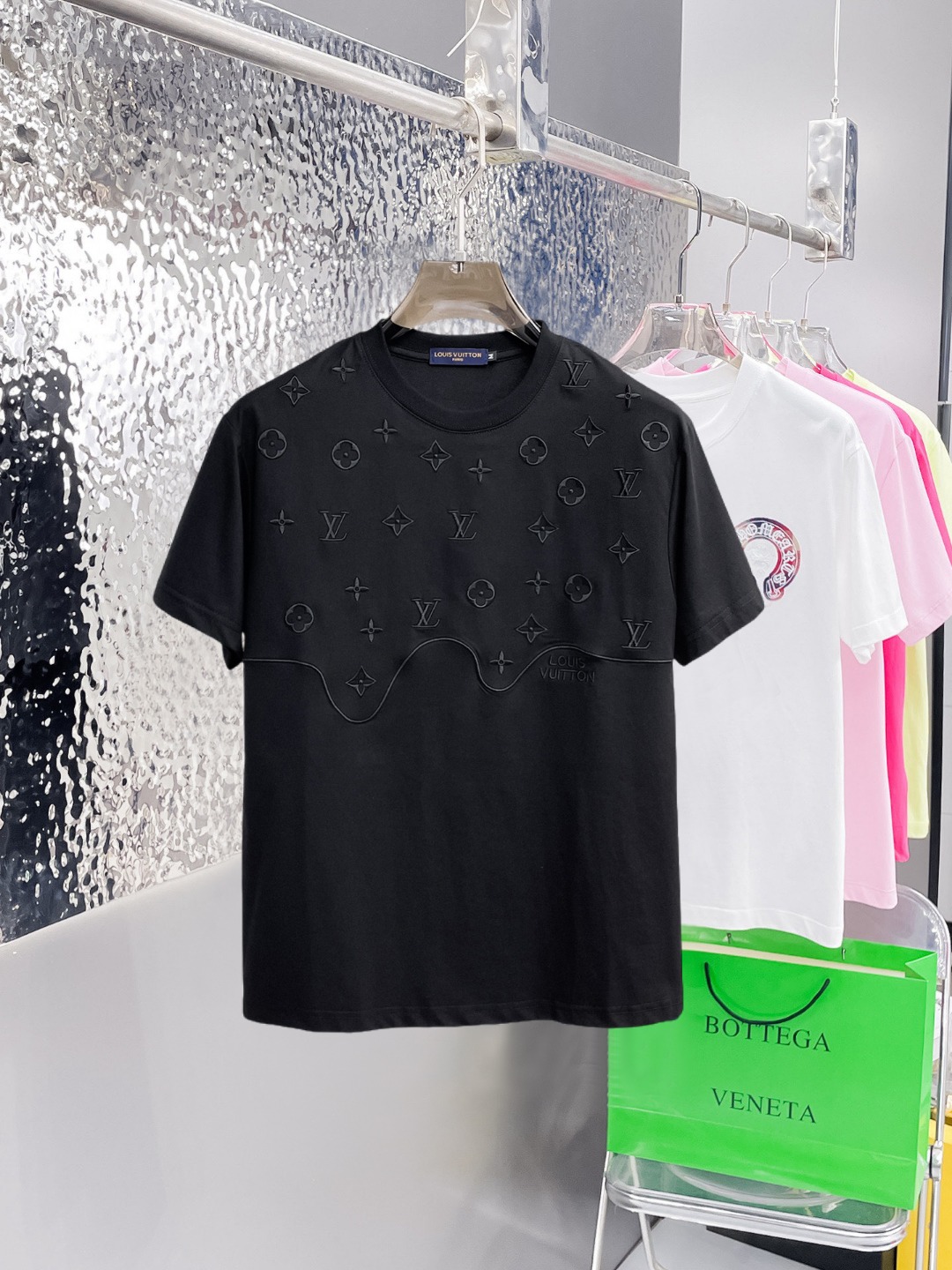 short sleeves