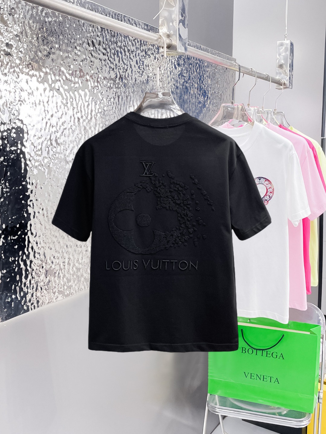 short sleeves
