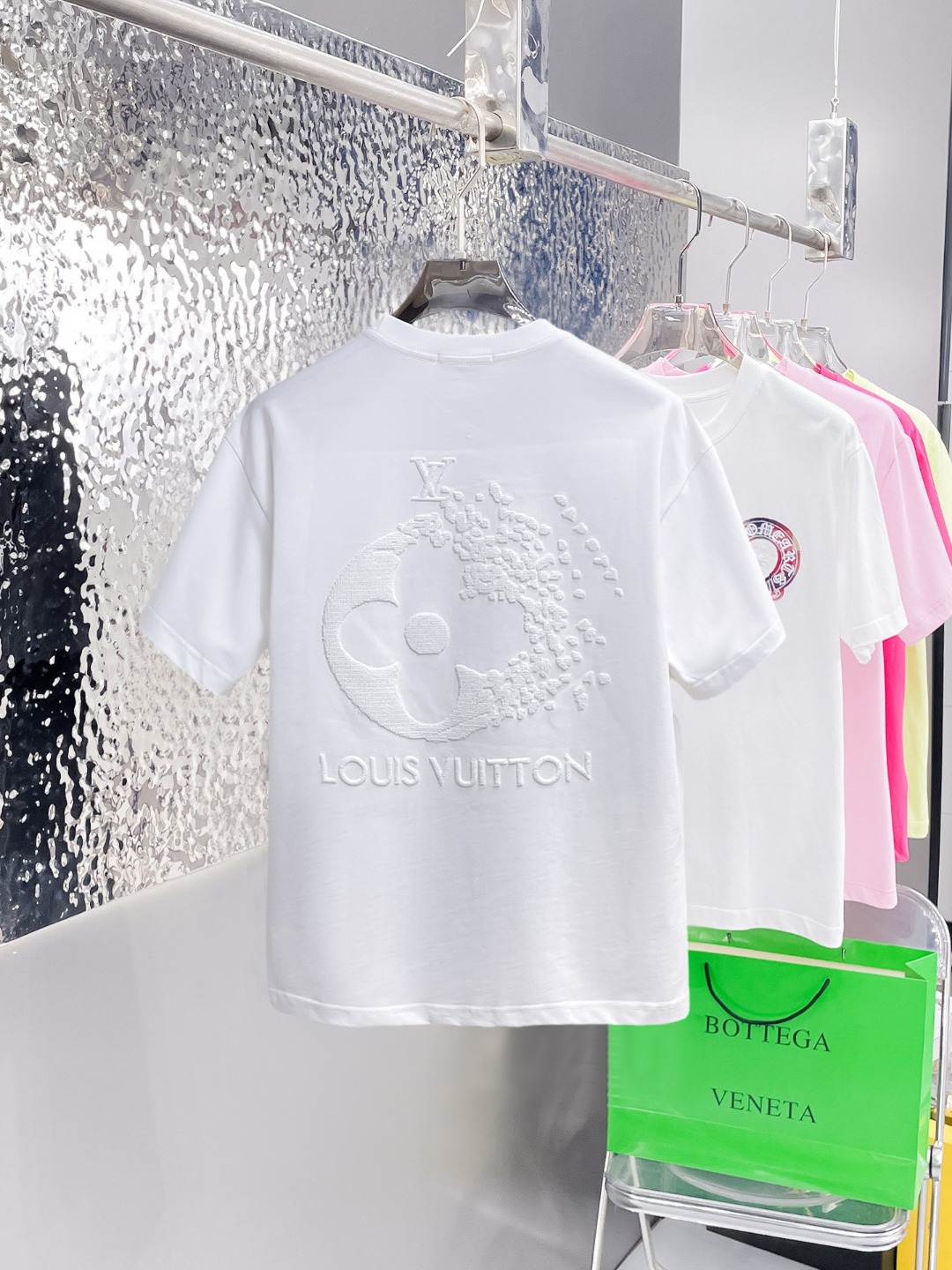 short sleeves