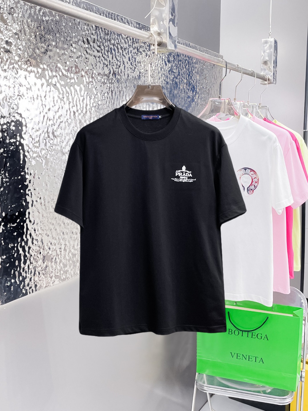short sleeves