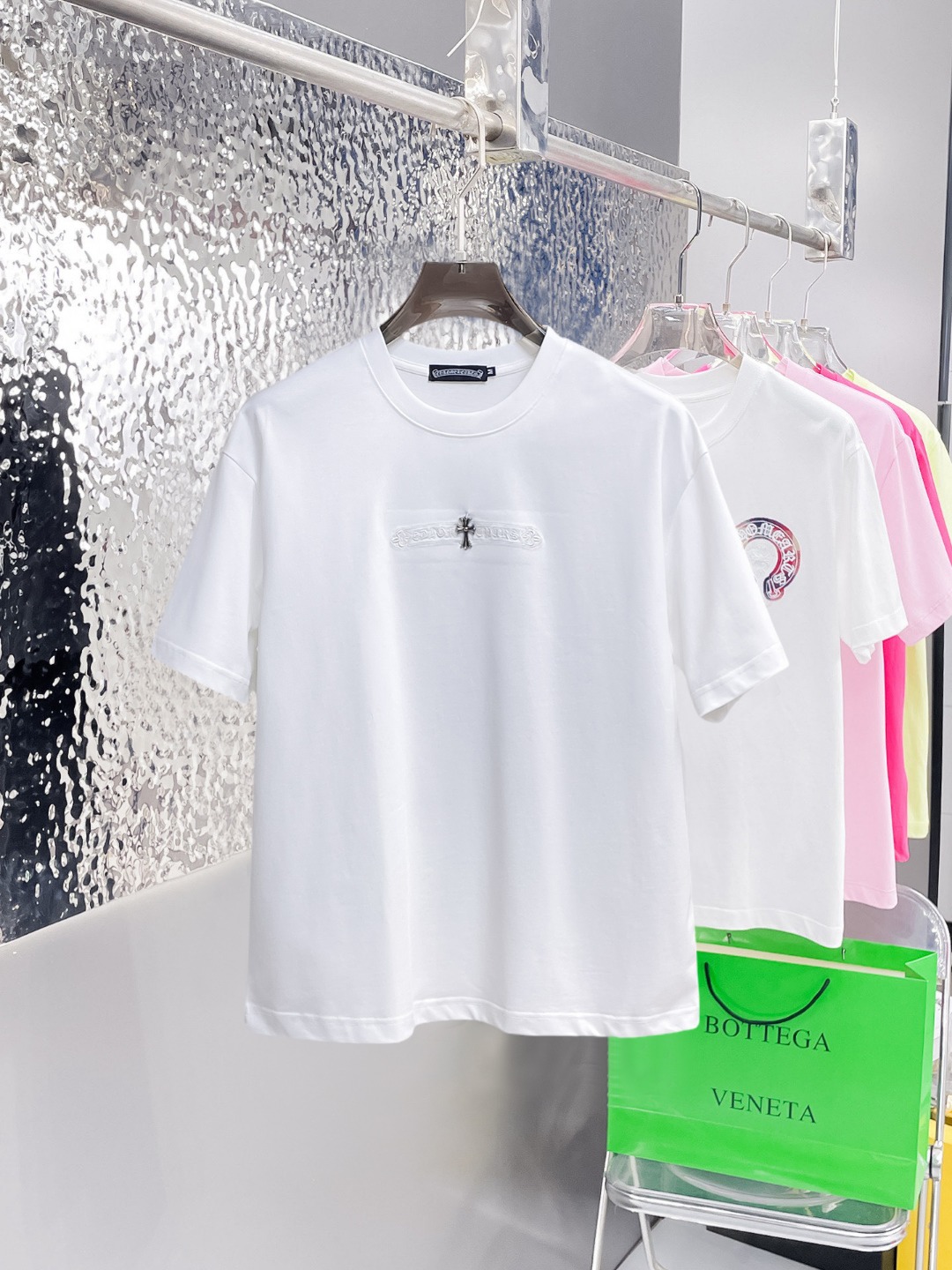 short sleeves