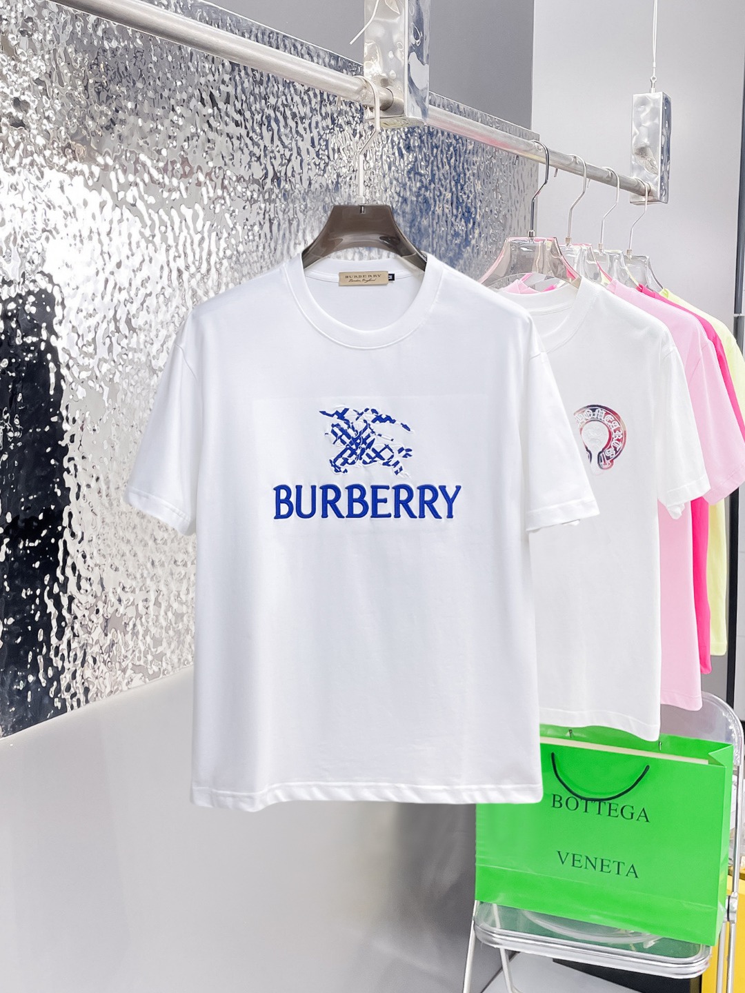 short sleeves
