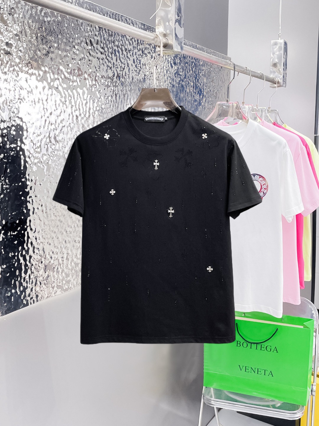 short sleeves
