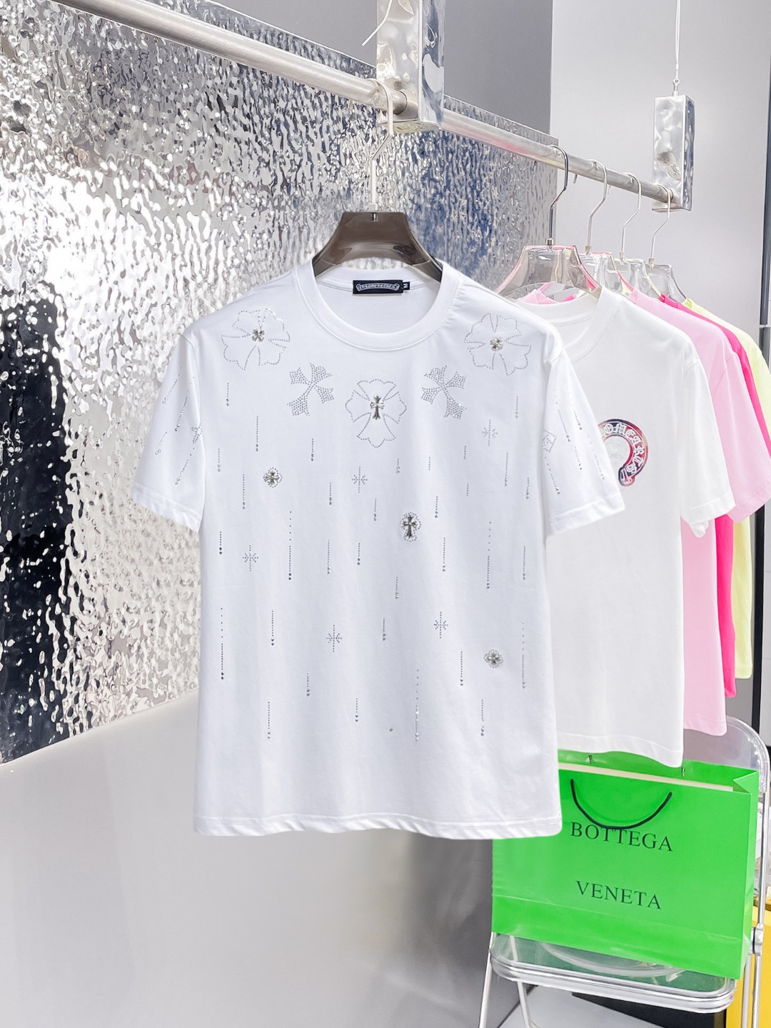 short sleeves
