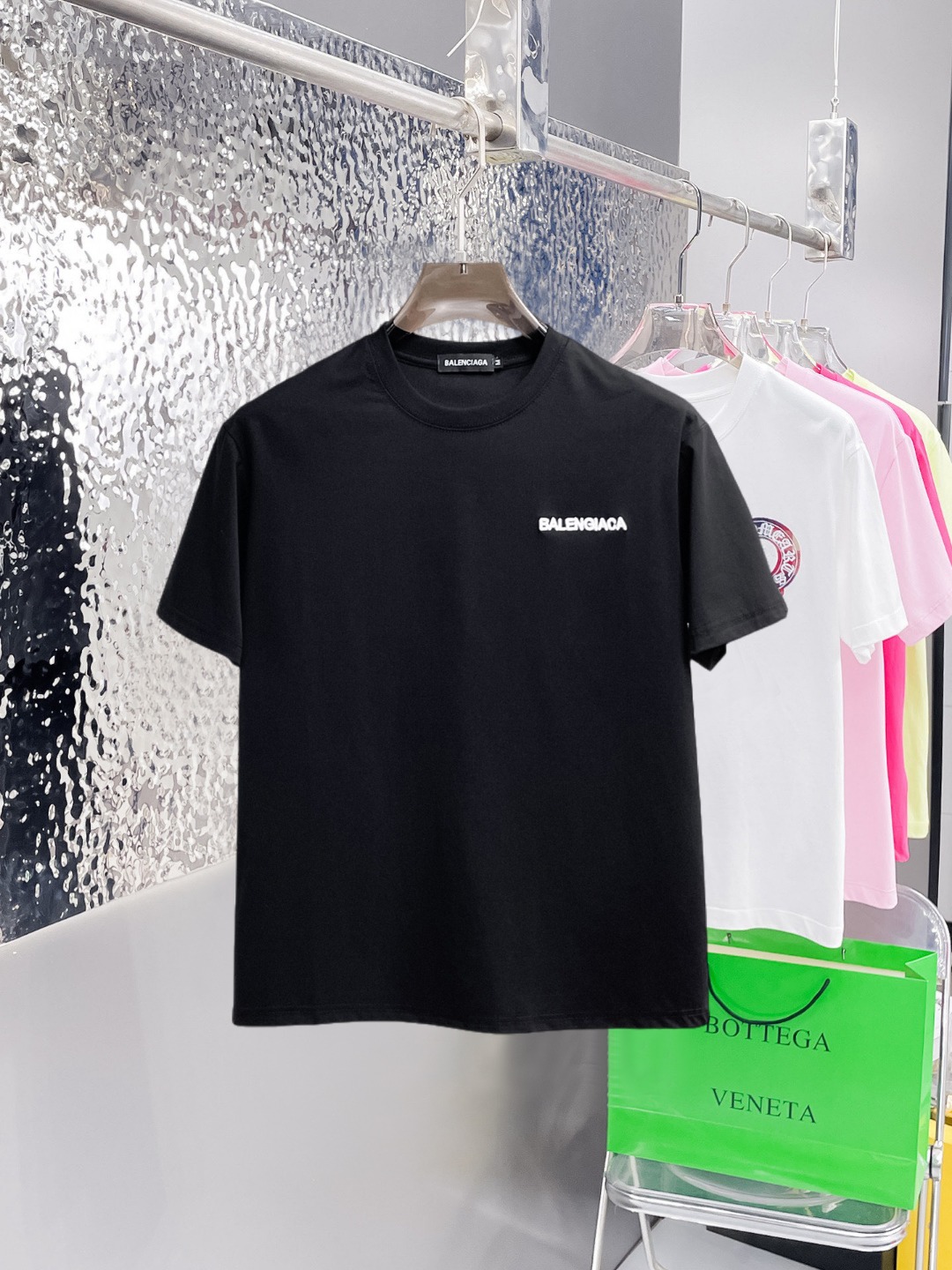 short sleeves