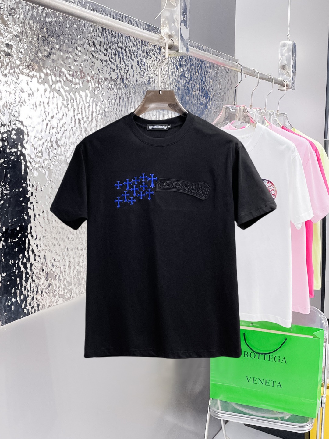 short sleeves