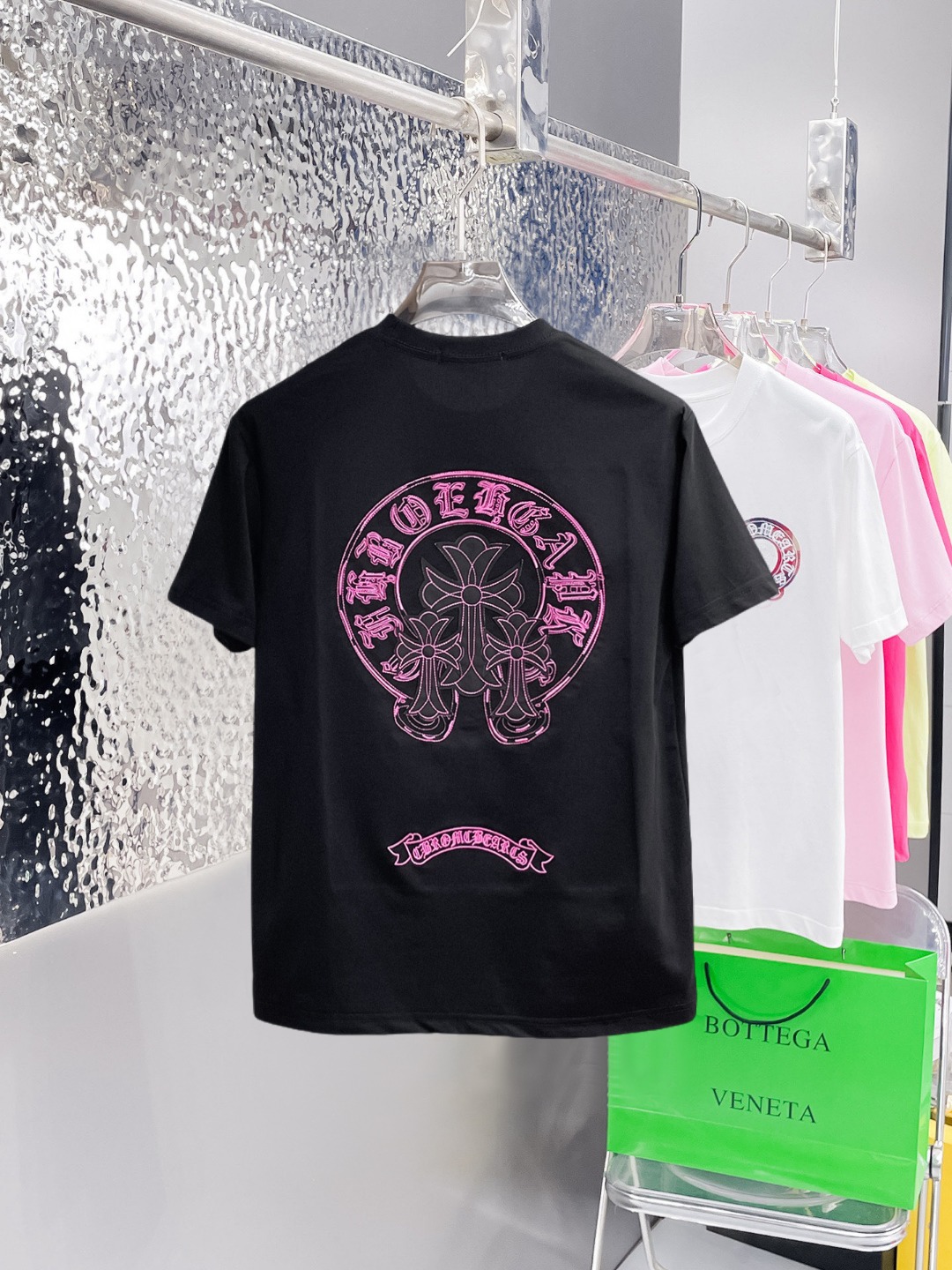short sleeves