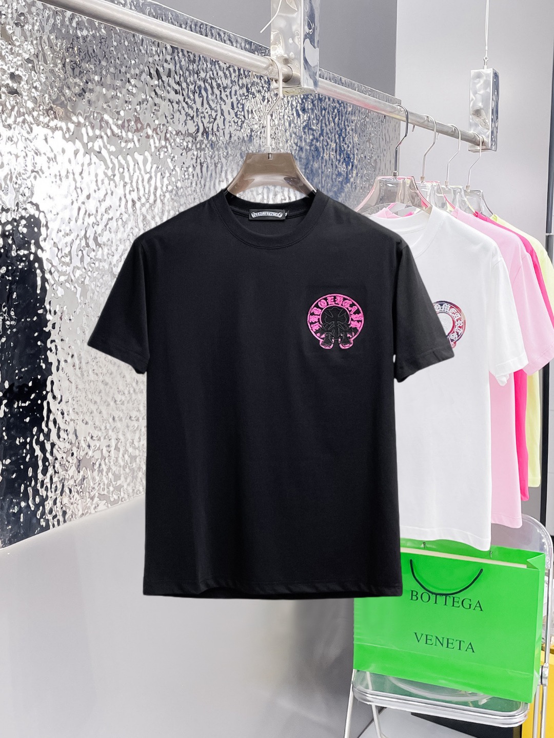 short sleeves