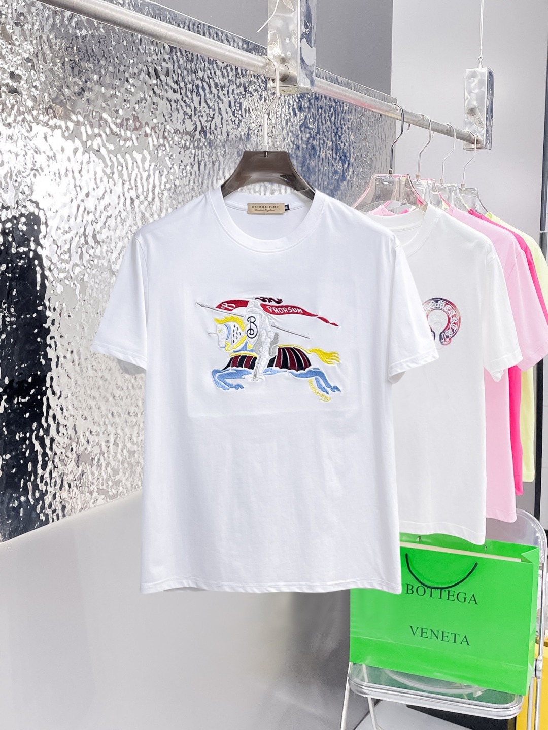 short sleeves