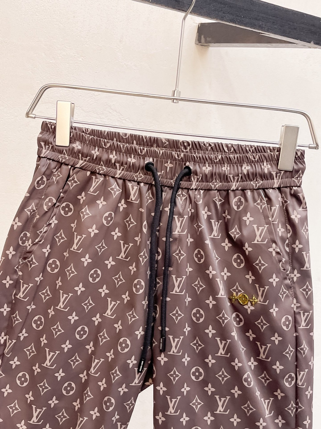shorts Man