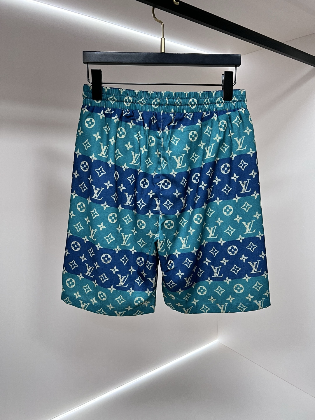 shorts Man