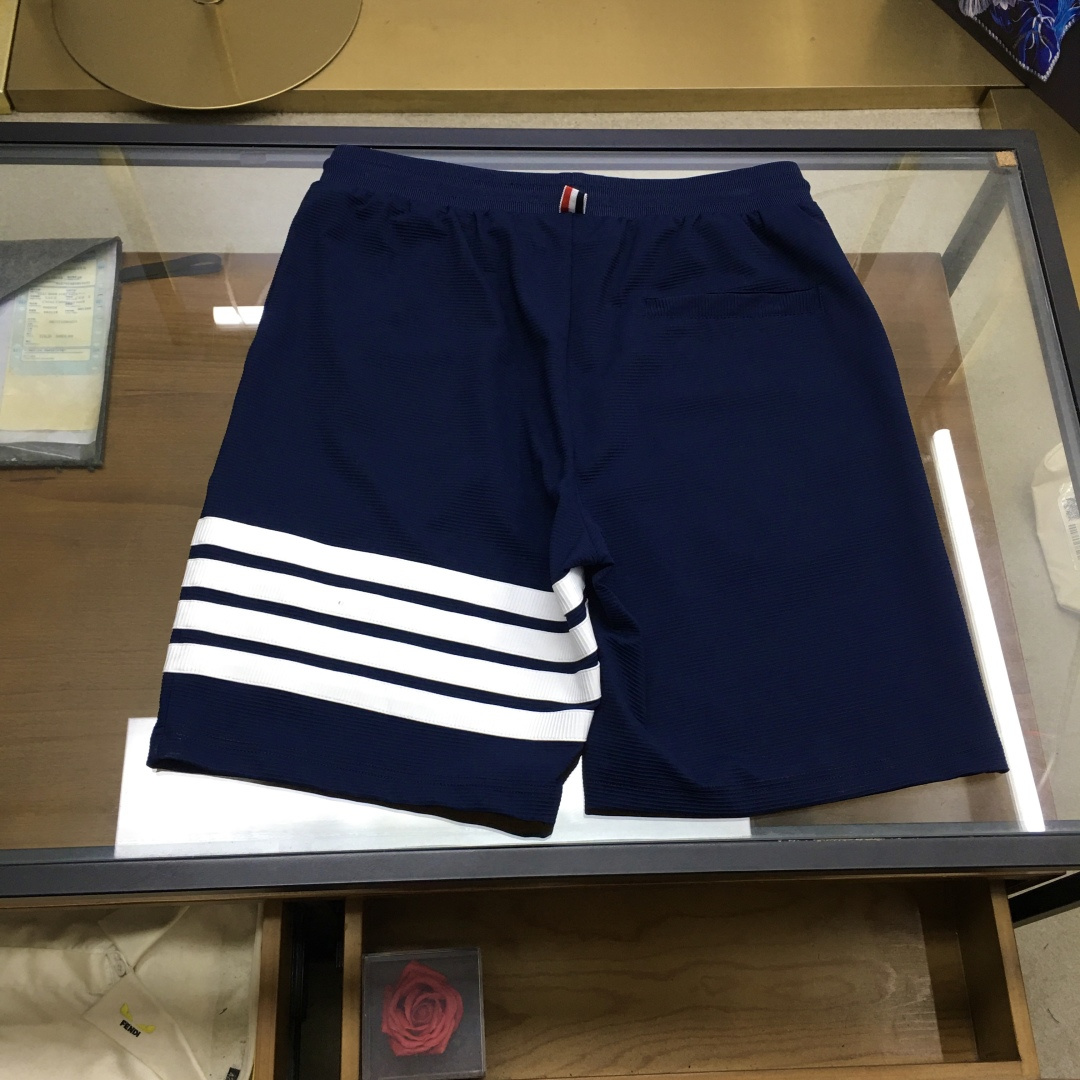 shorts Man
