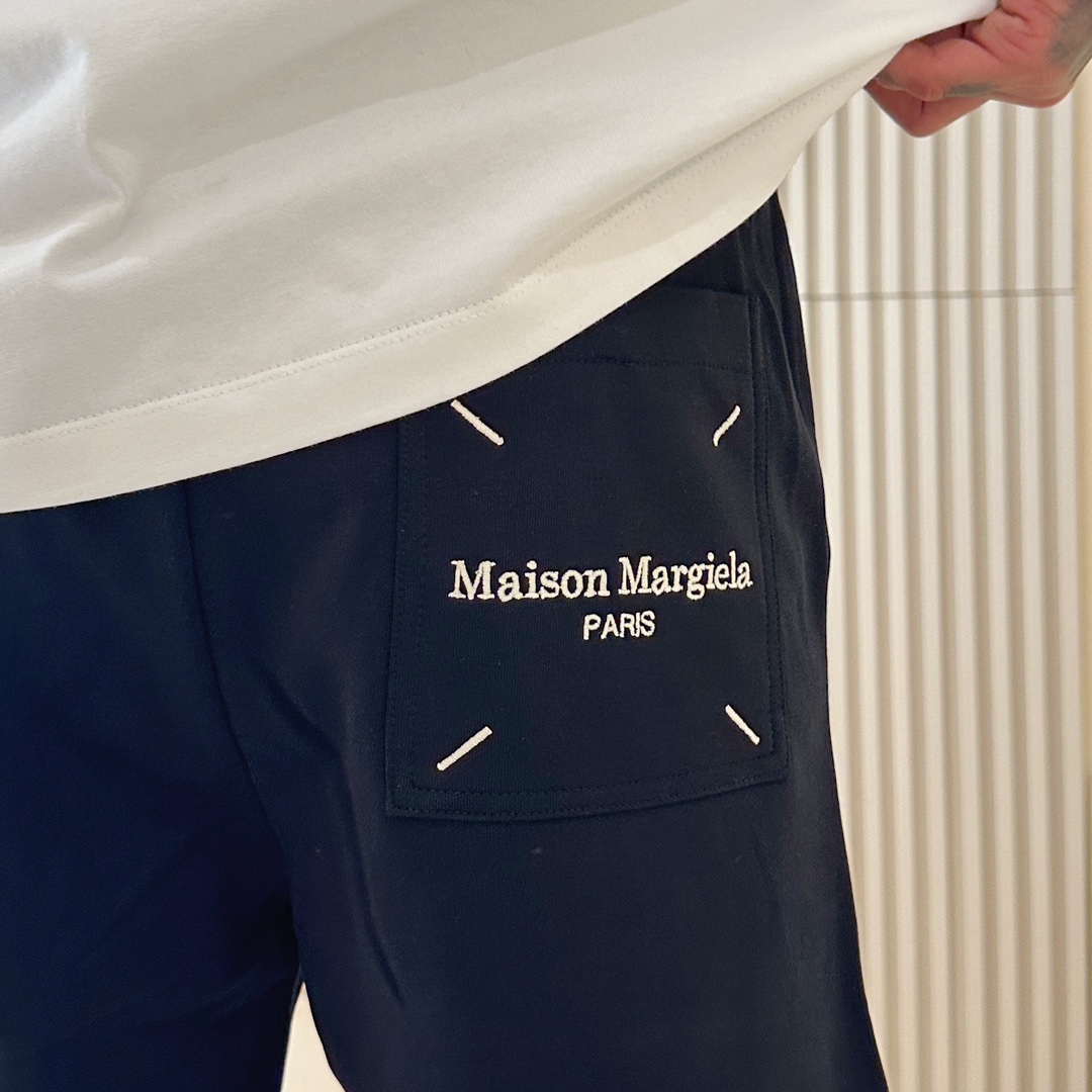 shorts Man