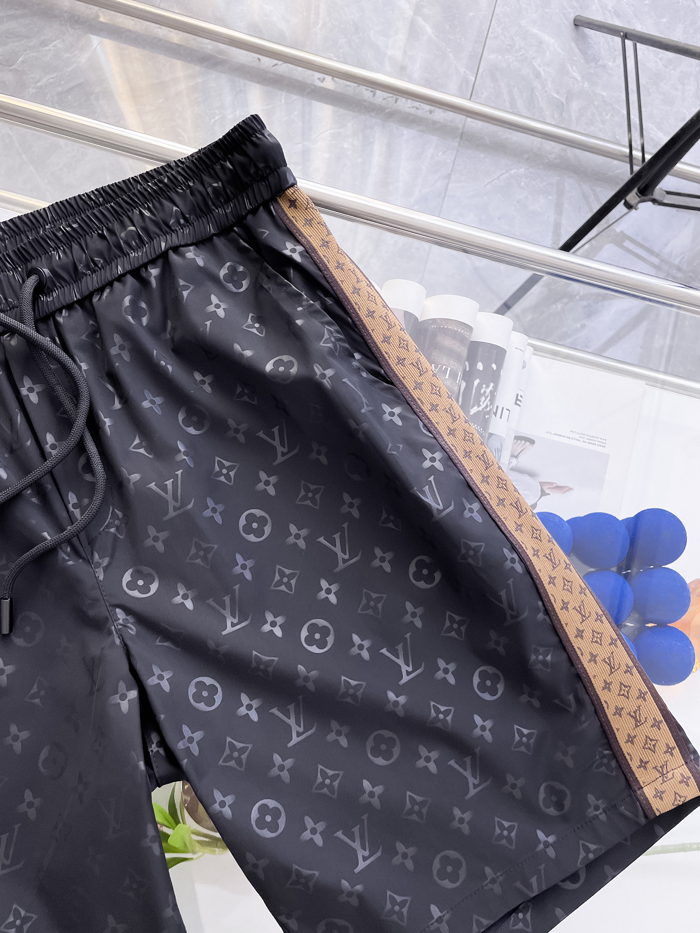 shorts Man