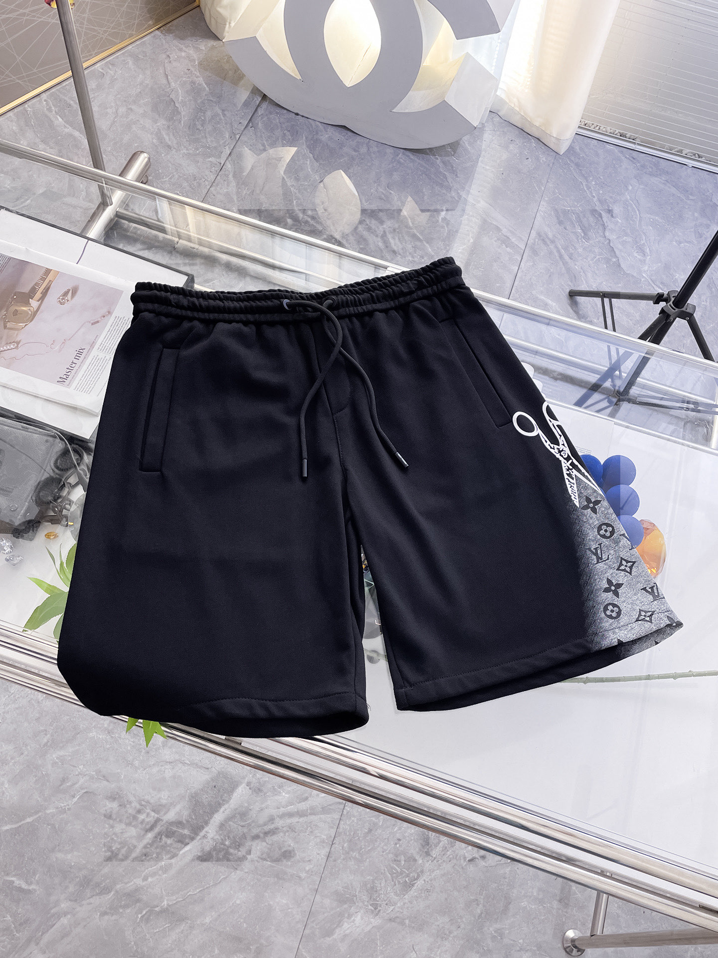 shorts Man