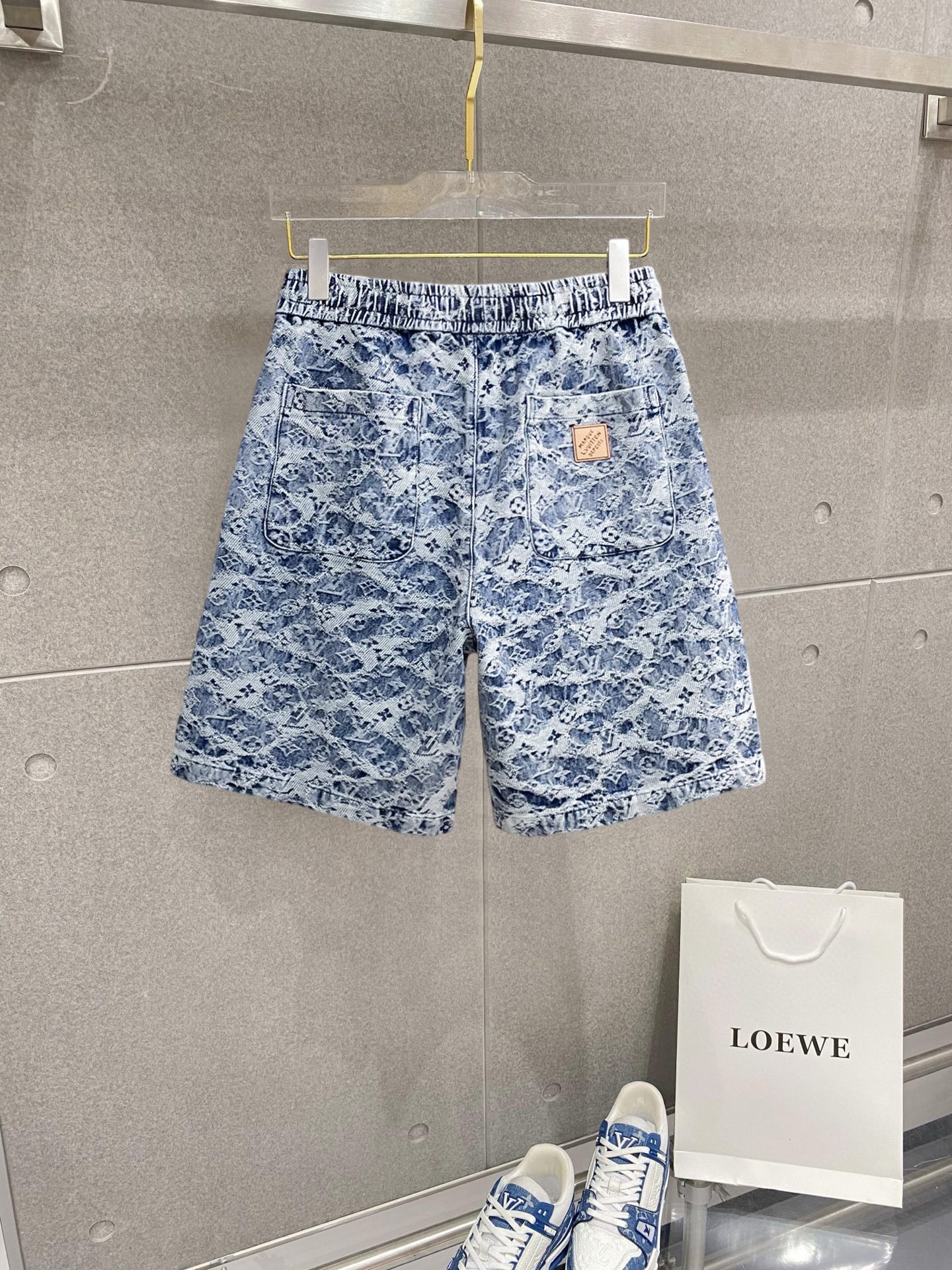 shorts Man